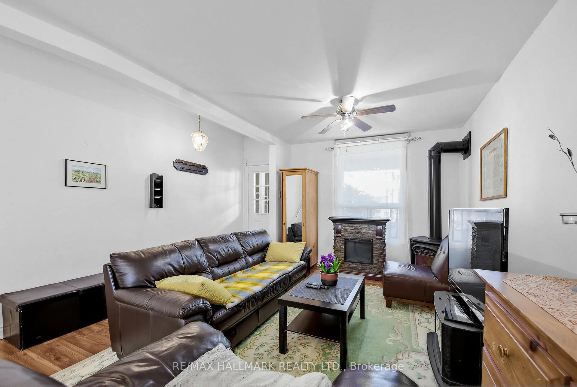 Photo 10 of 82 Muriel Avenue, Toronto, Danforth Village-East York — HOMEH
