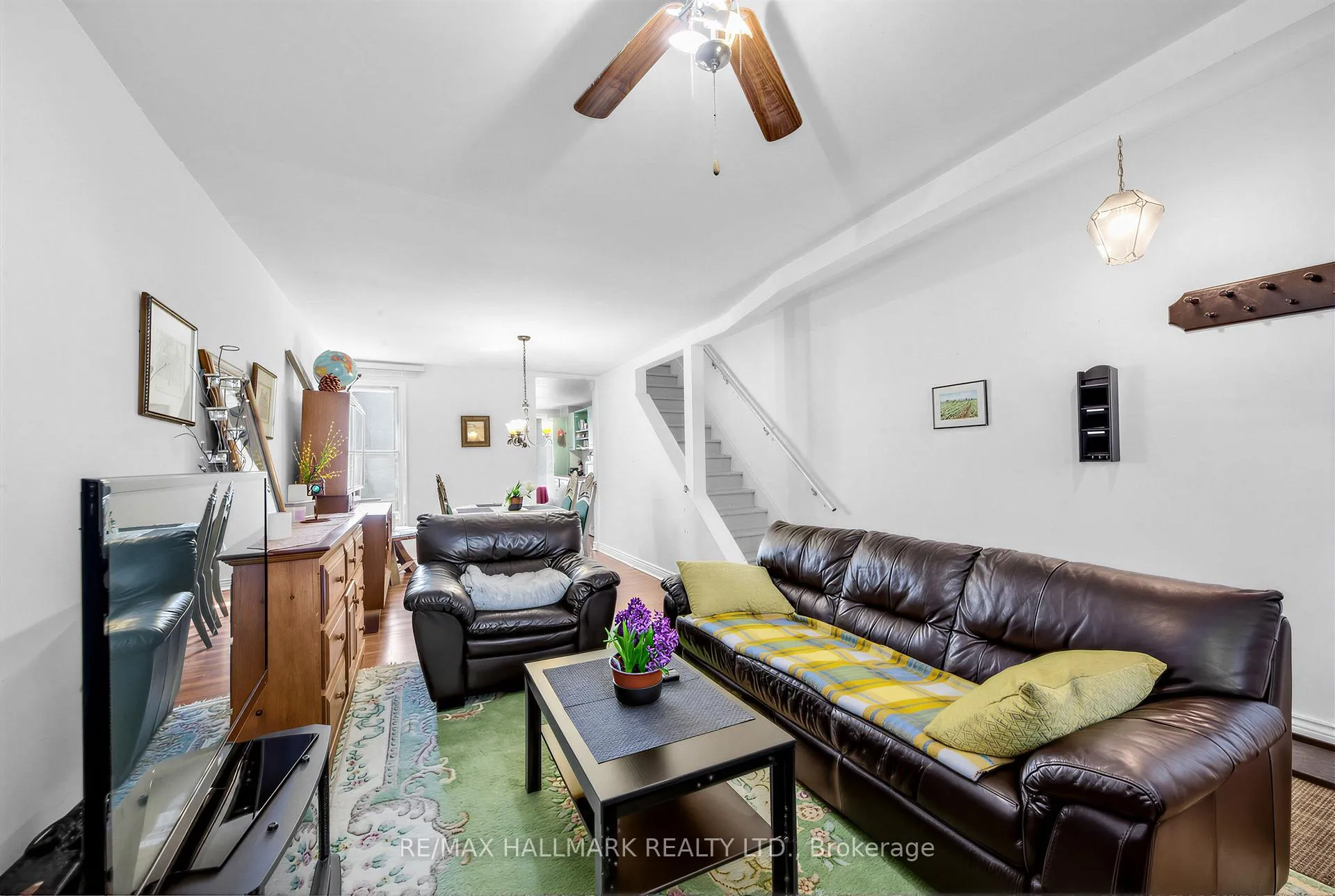 Photo 11 of 82 Muriel Avenue, Toronto, Danforth Village-East York — HOMEH