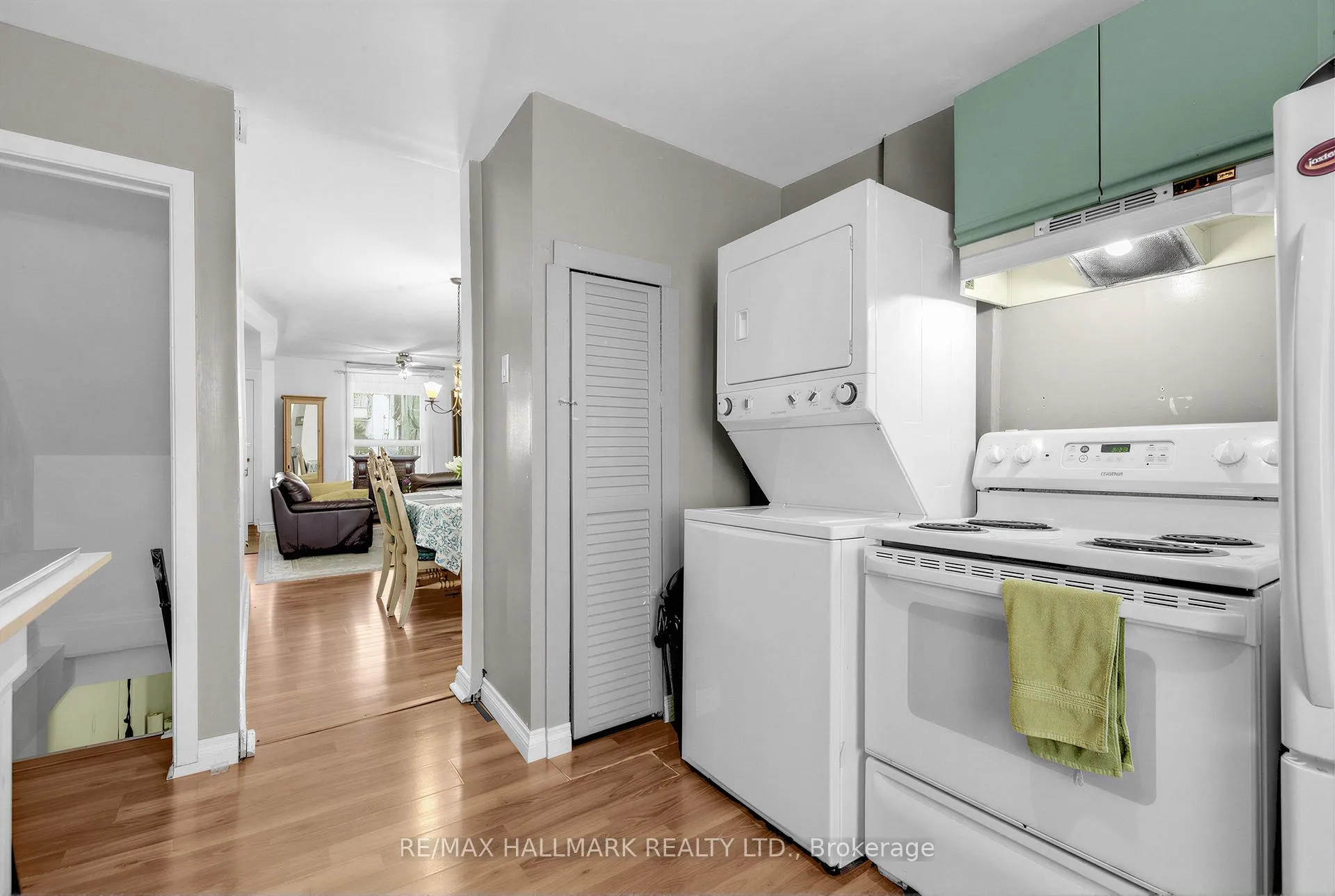 Photo 16 of 82 Muriel Avenue, Toronto, Danforth Village-East York — HOMEH