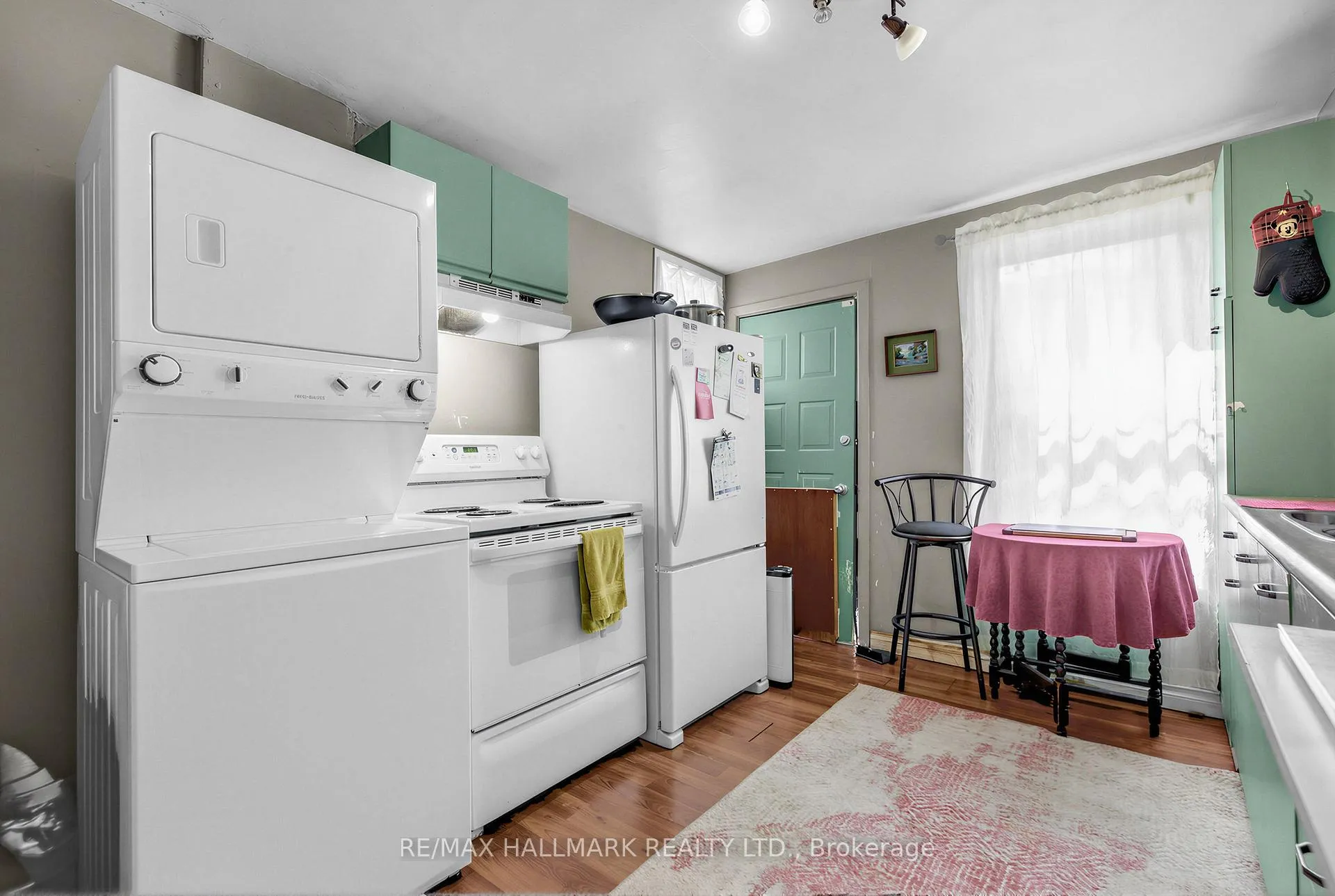 Photo 17 of 82 Muriel Avenue, Toronto, Danforth Village-East York — HOMEH