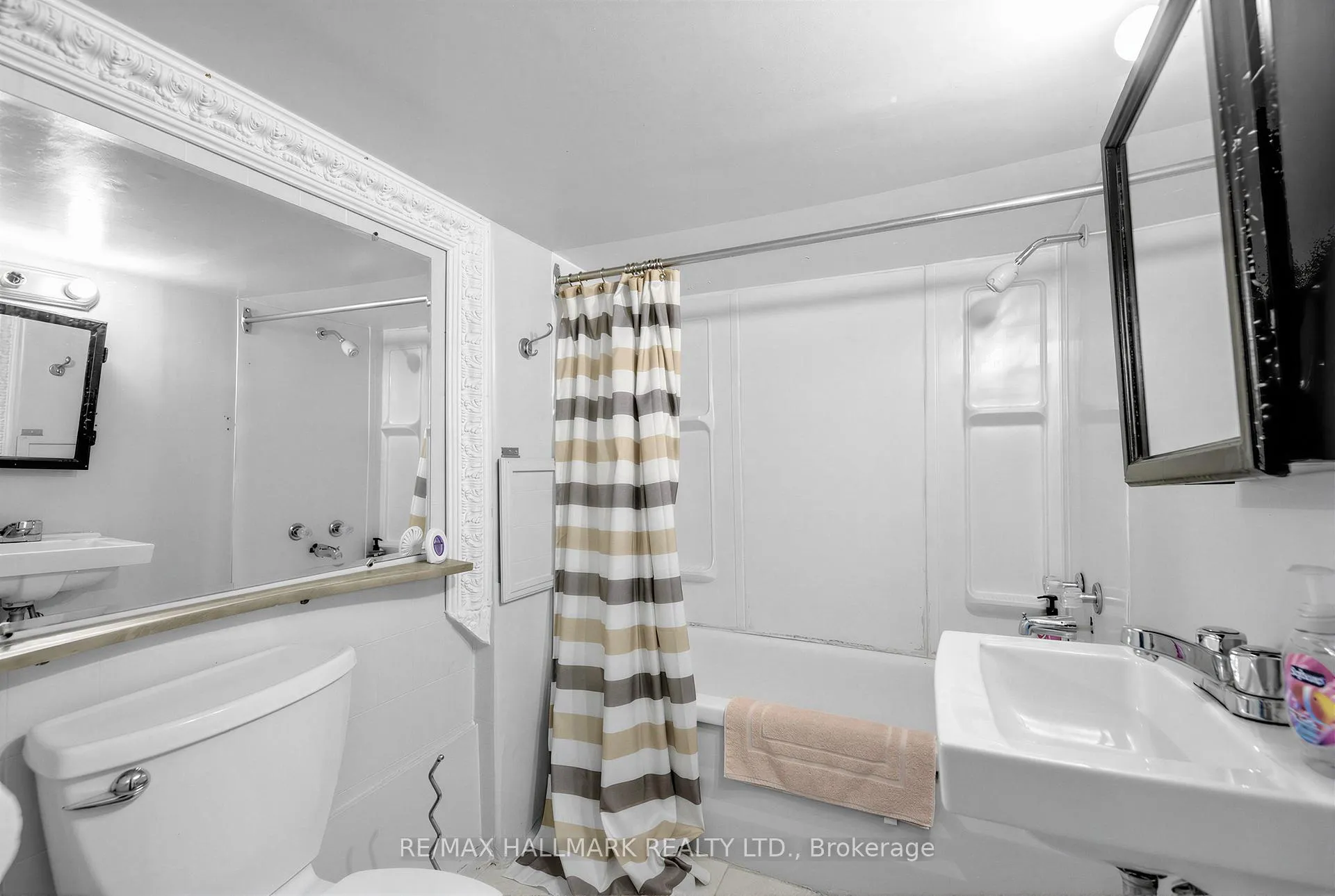 Photo 19 of 82 Muriel Avenue, Toronto, Danforth Village-East York — HOMEH