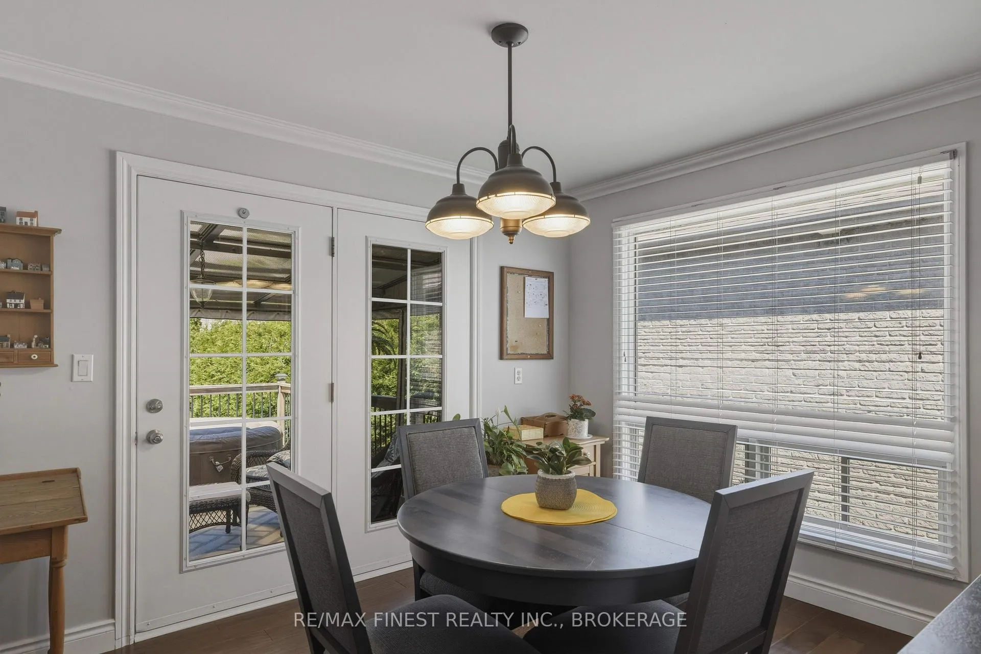 Photo 15 of 320 Friarhill Crescent, Kingston, East Gardiners Rd — HOMEH
