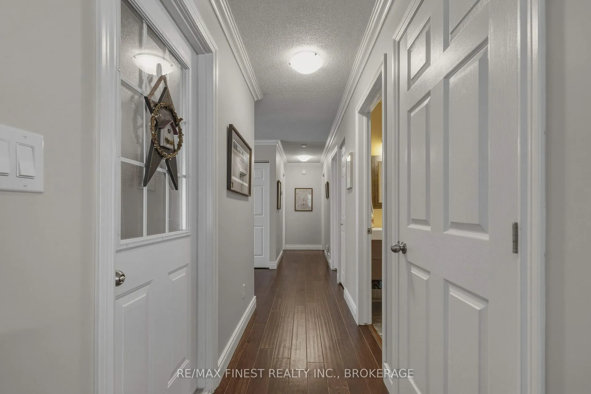 Photo 19 of 320 Friarhill Crescent, Kingston, East Gardiners Rd — HOMEH