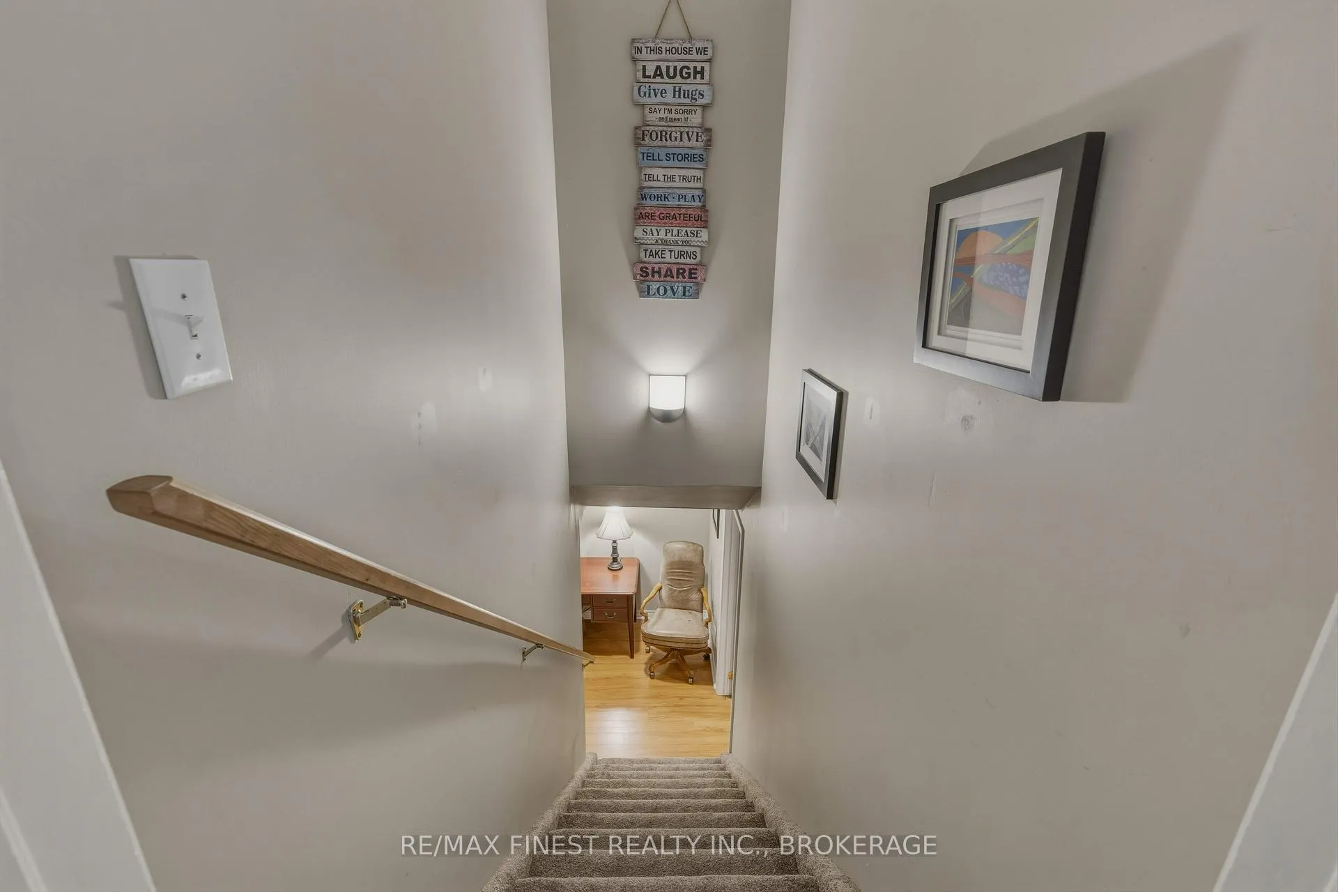 Photo 26 of 320 Friarhill Crescent, Kingston, East Gardiners Rd — HOMEH