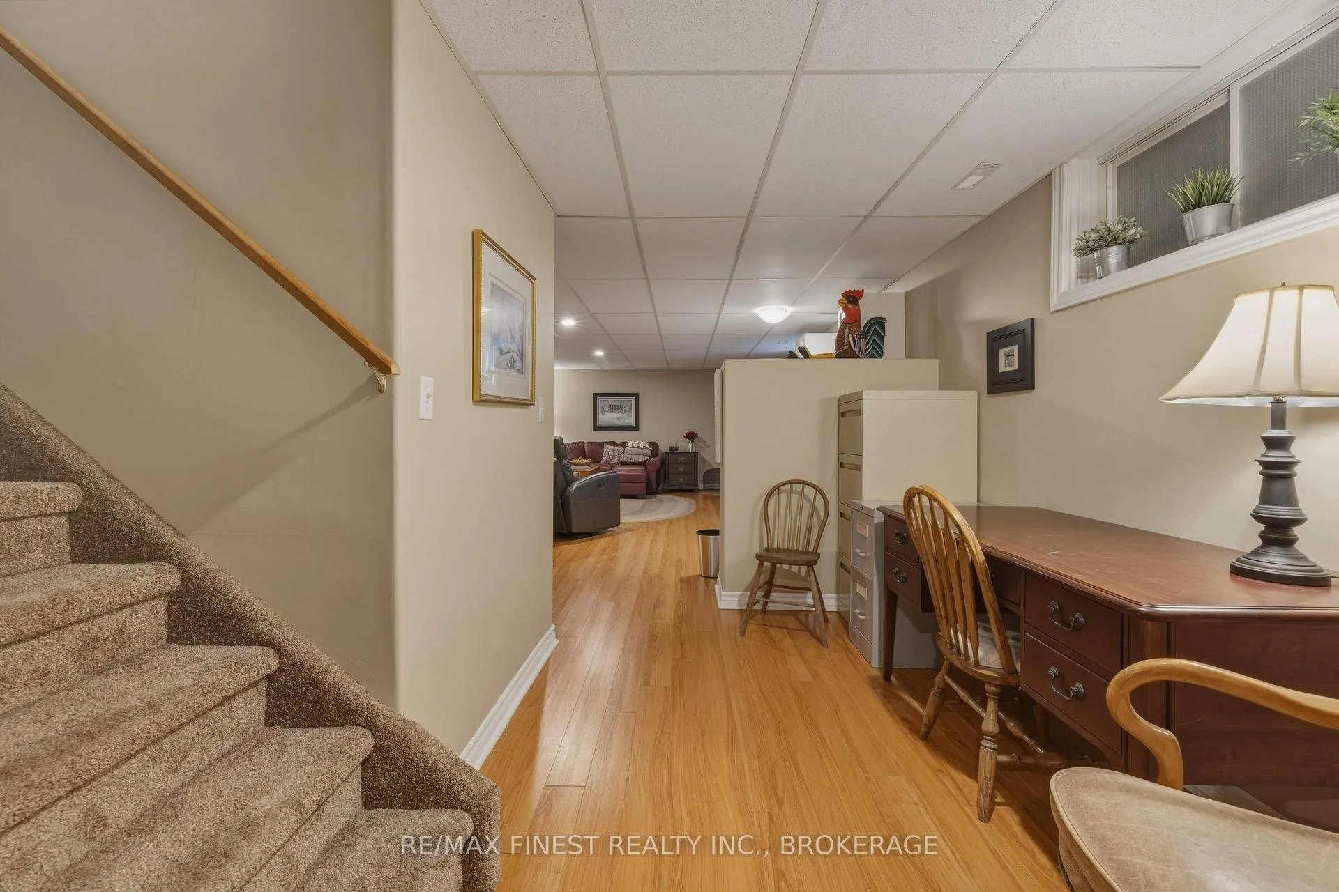 Photo 30 of 320 Friarhill Crescent, Kingston, East Gardiners Rd — HOMEH