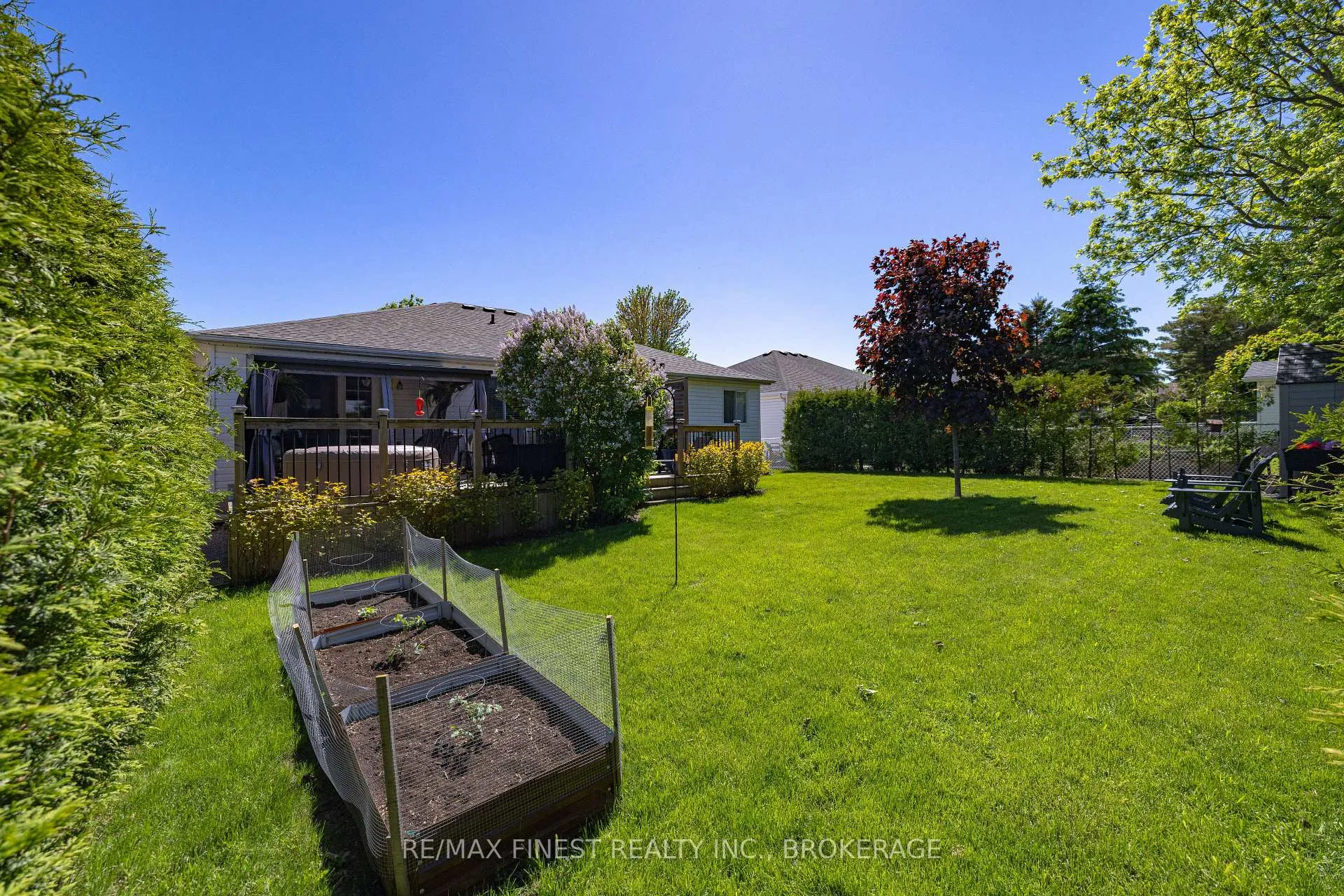 Photo 42 of 320 Friarhill Crescent, Kingston, East Gardiners Rd — HOMEH
