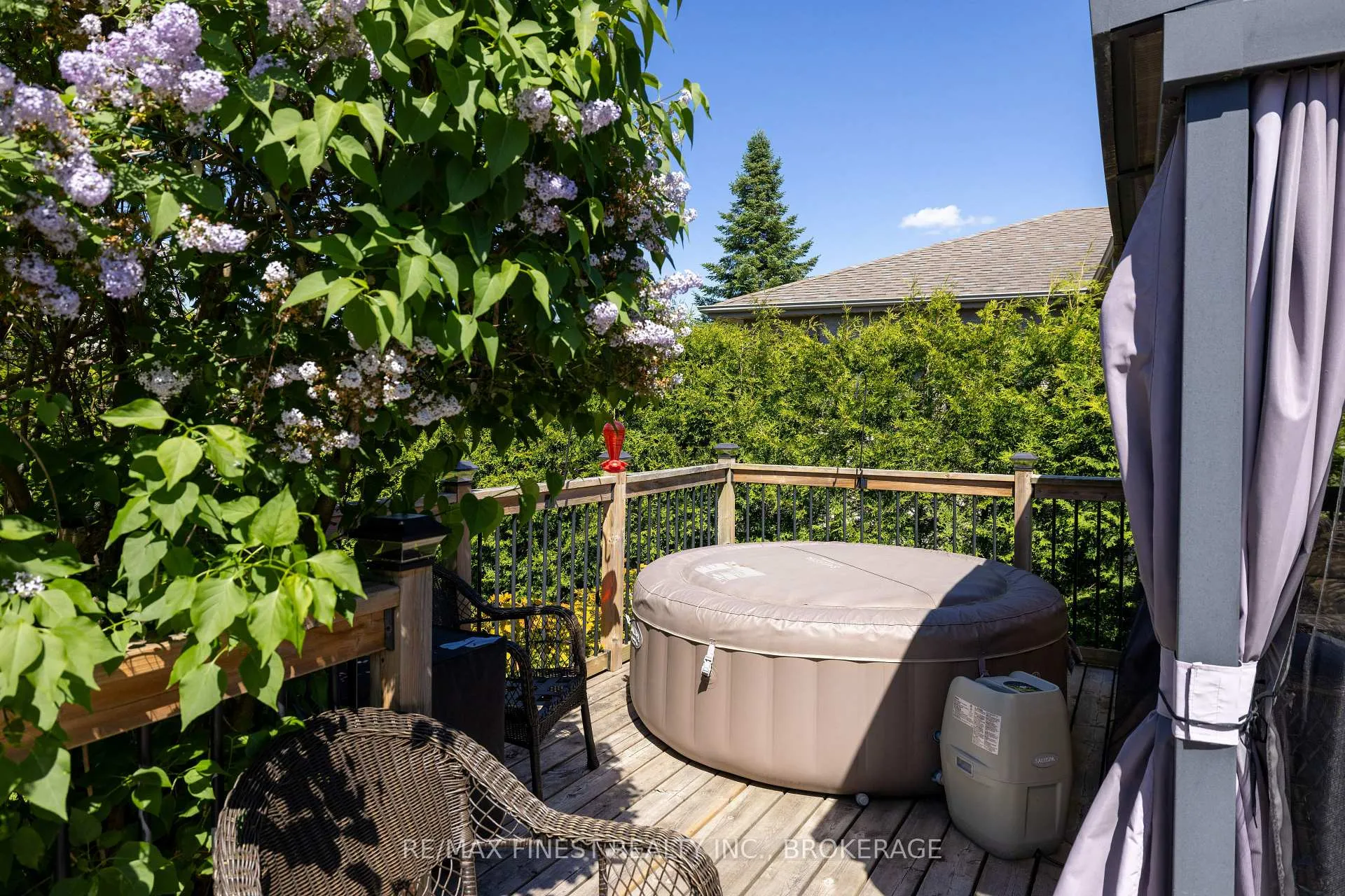 Photo 46 of 320 Friarhill Crescent, Kingston, East Gardiners Rd — HOMEH