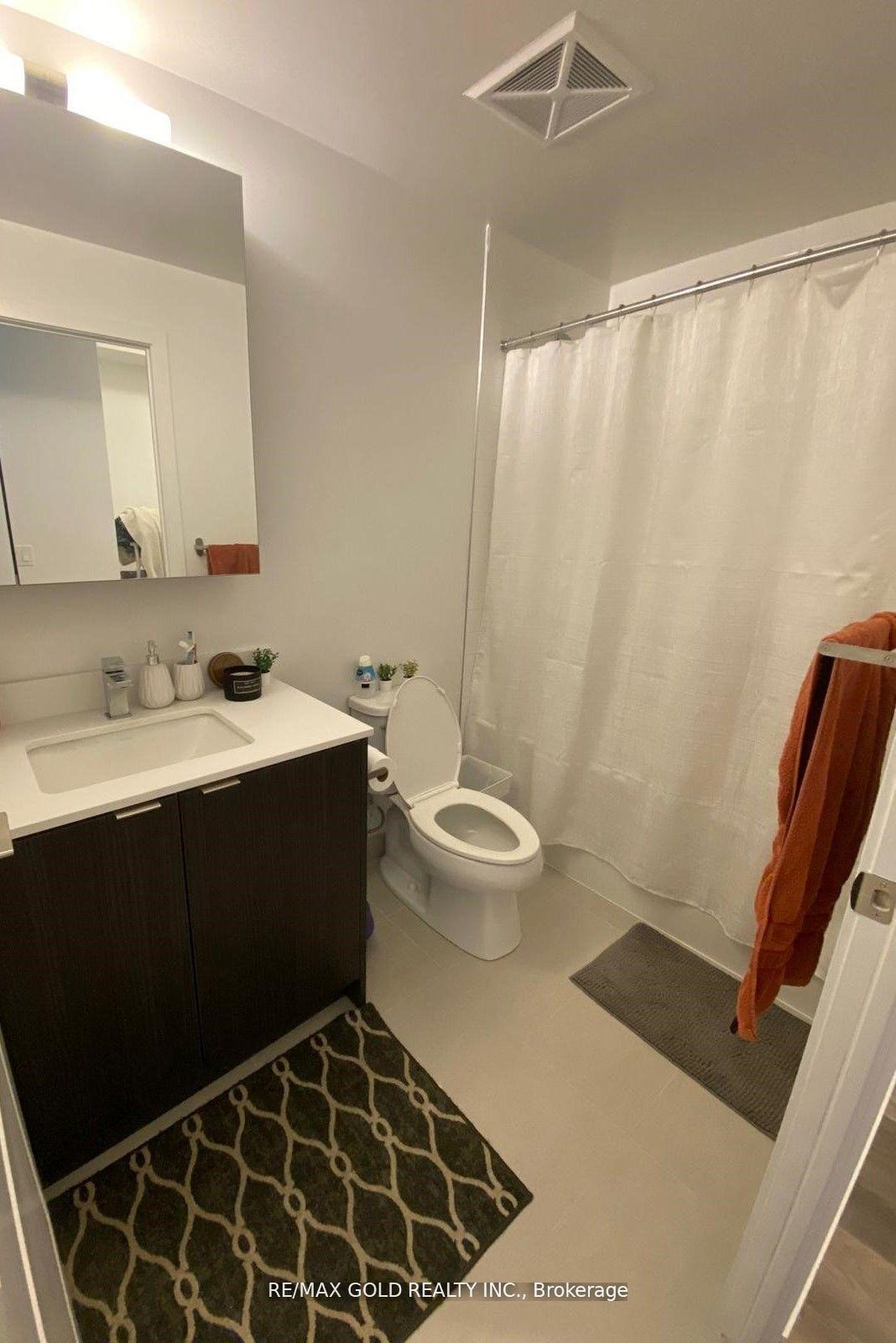 Photo 10 of Unit 901, 100 Eagle Rock Way, Vaughan, Rural Vaughan — HOMEH