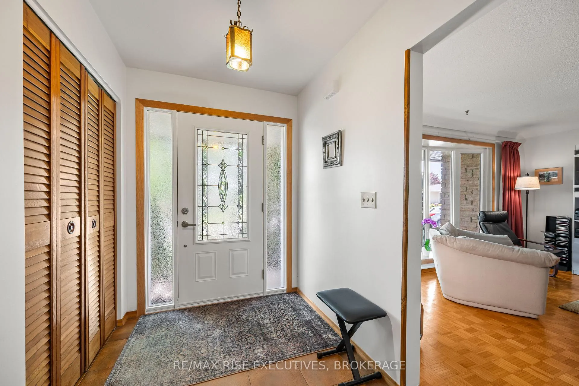 Photo 6 of 707 Laidlaw Crescent, Kingston, South of Taylor-Kidd Blvd — HOMEH