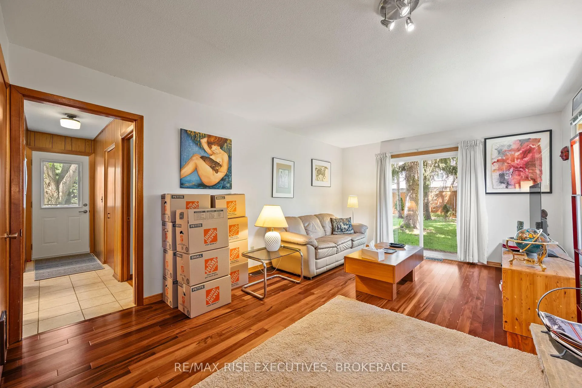 Photo 12 of 707 Laidlaw Crescent, Kingston, South of Taylor-Kidd Blvd — HOMEH