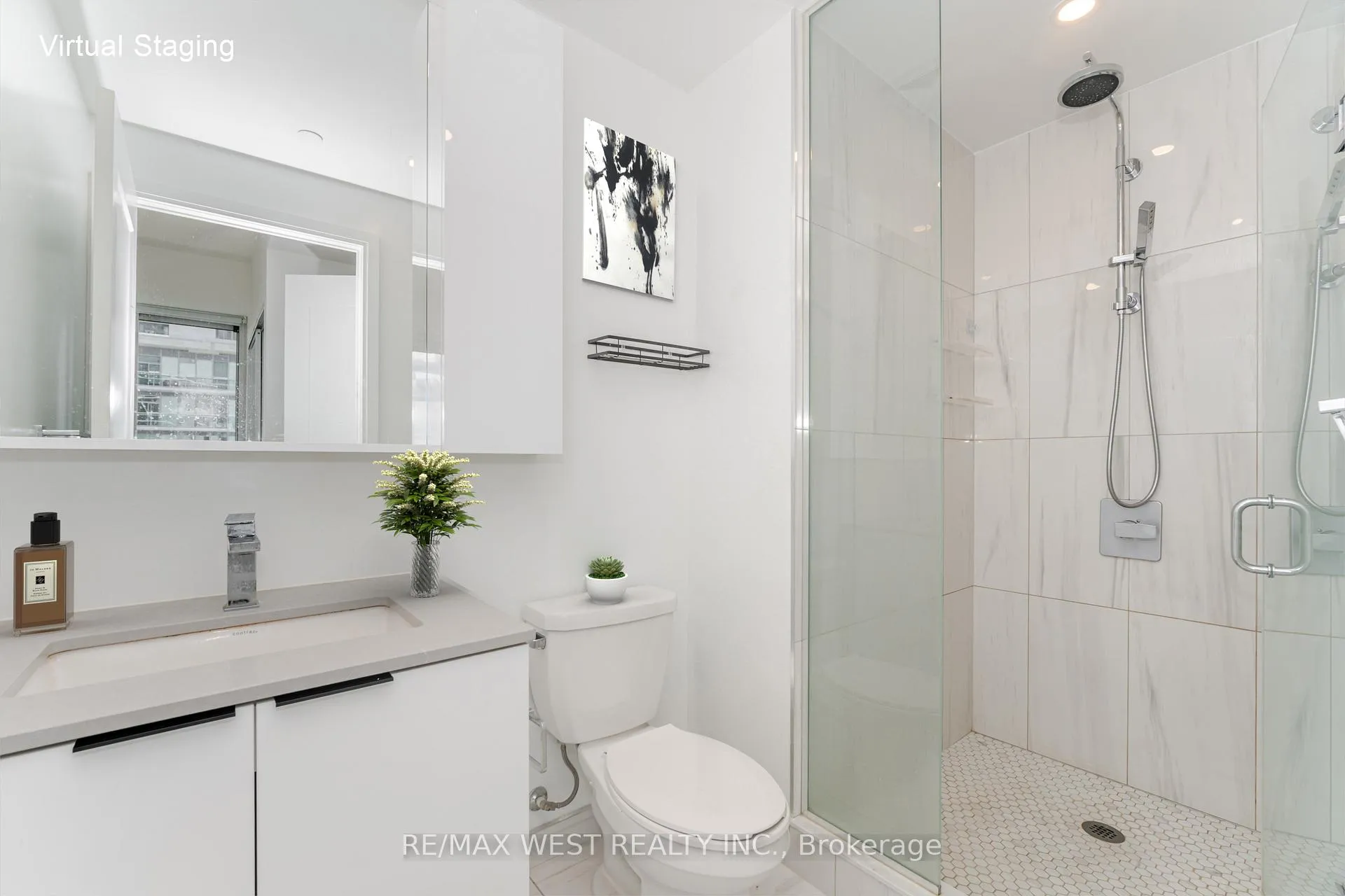 Photo 12 of Unit 4007, 70 Annie Craig Drive, Etobicoke, Mimico — HOMEH