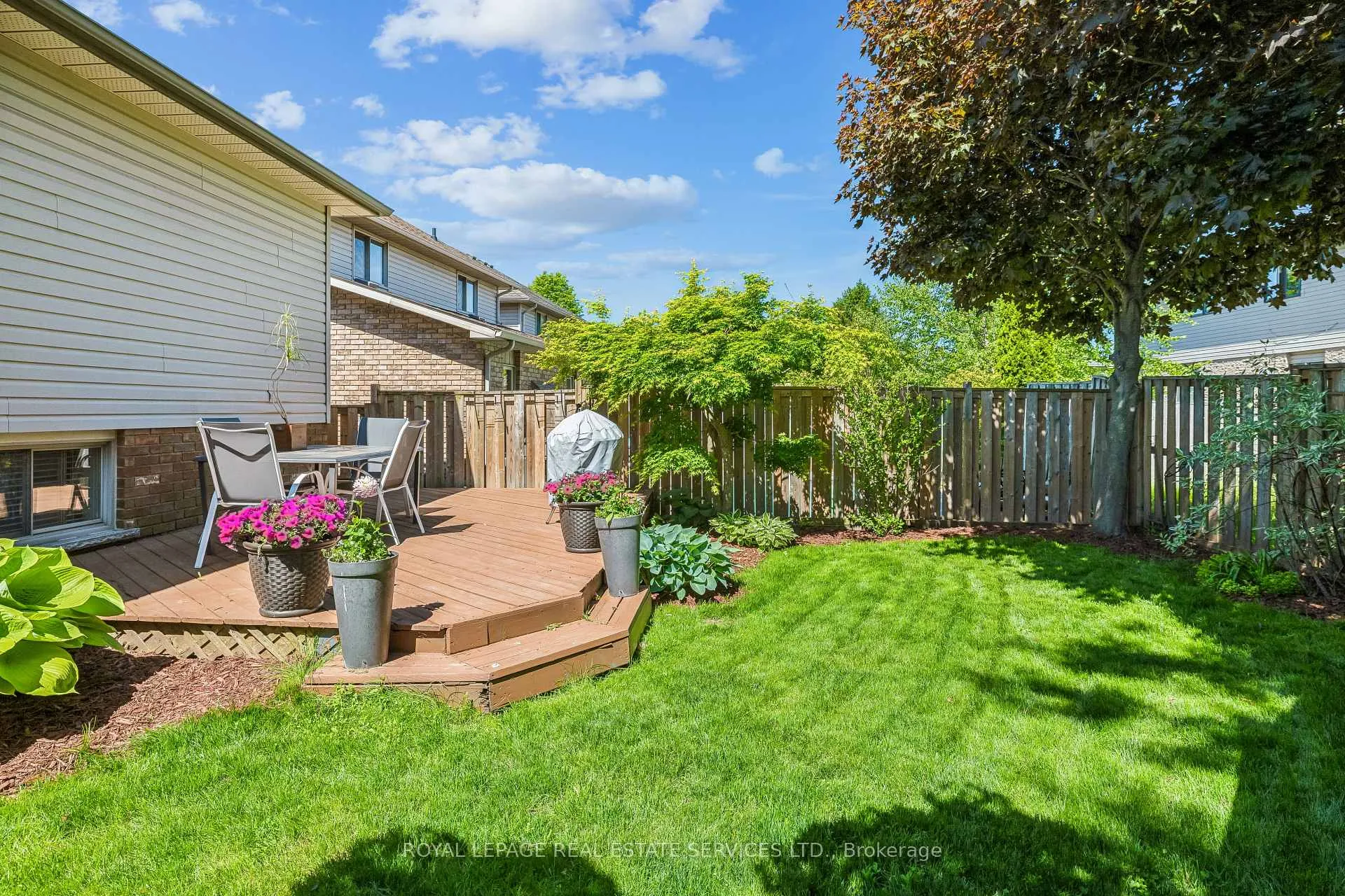 Photo 27 of 39 Liam Drive, Hamilton, Ancaster — HOMEH