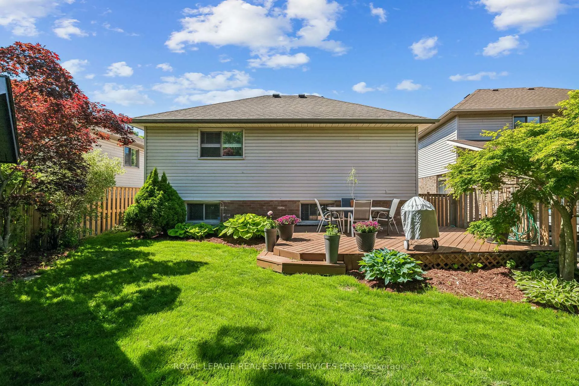 Photo 28 of 39 Liam Drive, Hamilton, Ancaster — HOMEH