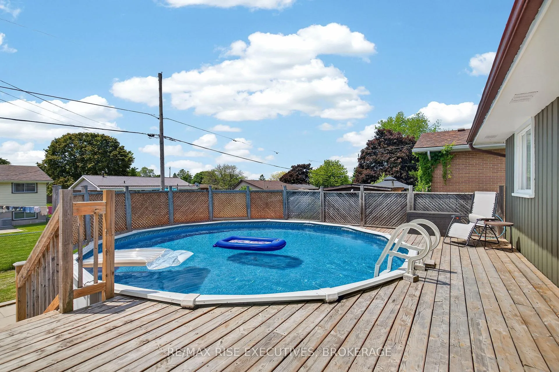 Photo 32 of 178 Amherst Drive, Loyalist, Amherstview — HOMEH