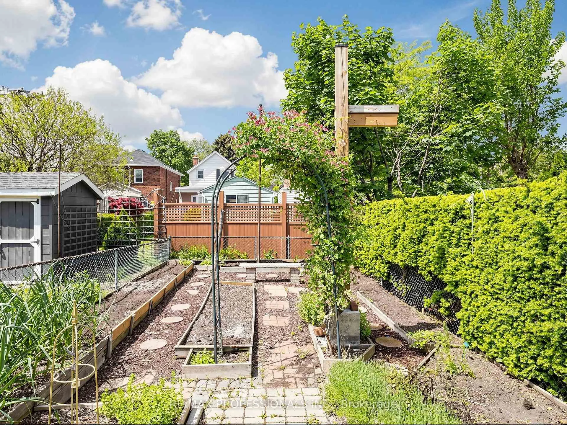 Photo 30 of 14 Bradley Avenue, Toronto, Runnymede-Bloor West Village — HOMEH