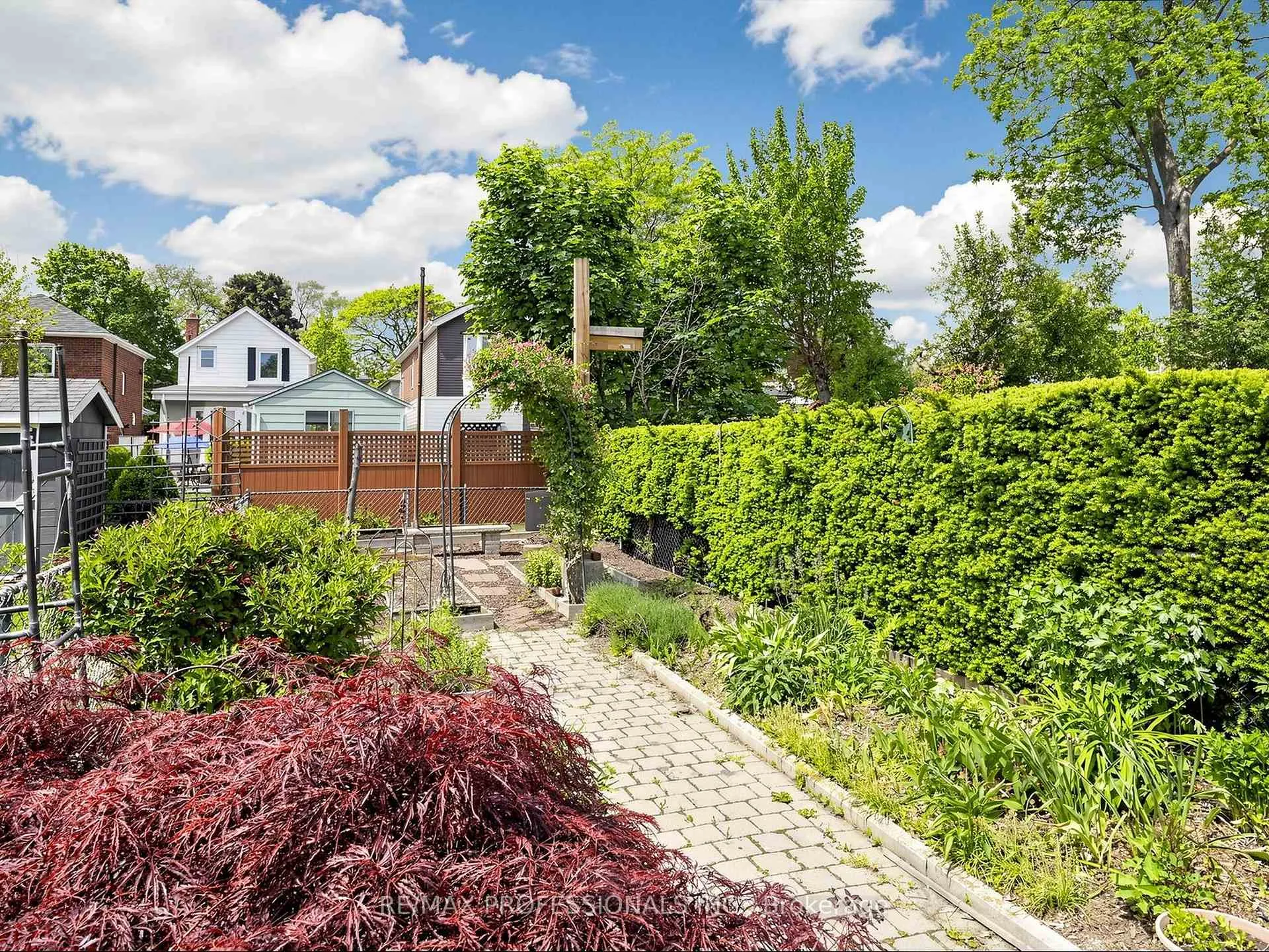 Photo 32 of 14 Bradley Avenue, Toronto, Runnymede-Bloor West Village — HOMEH