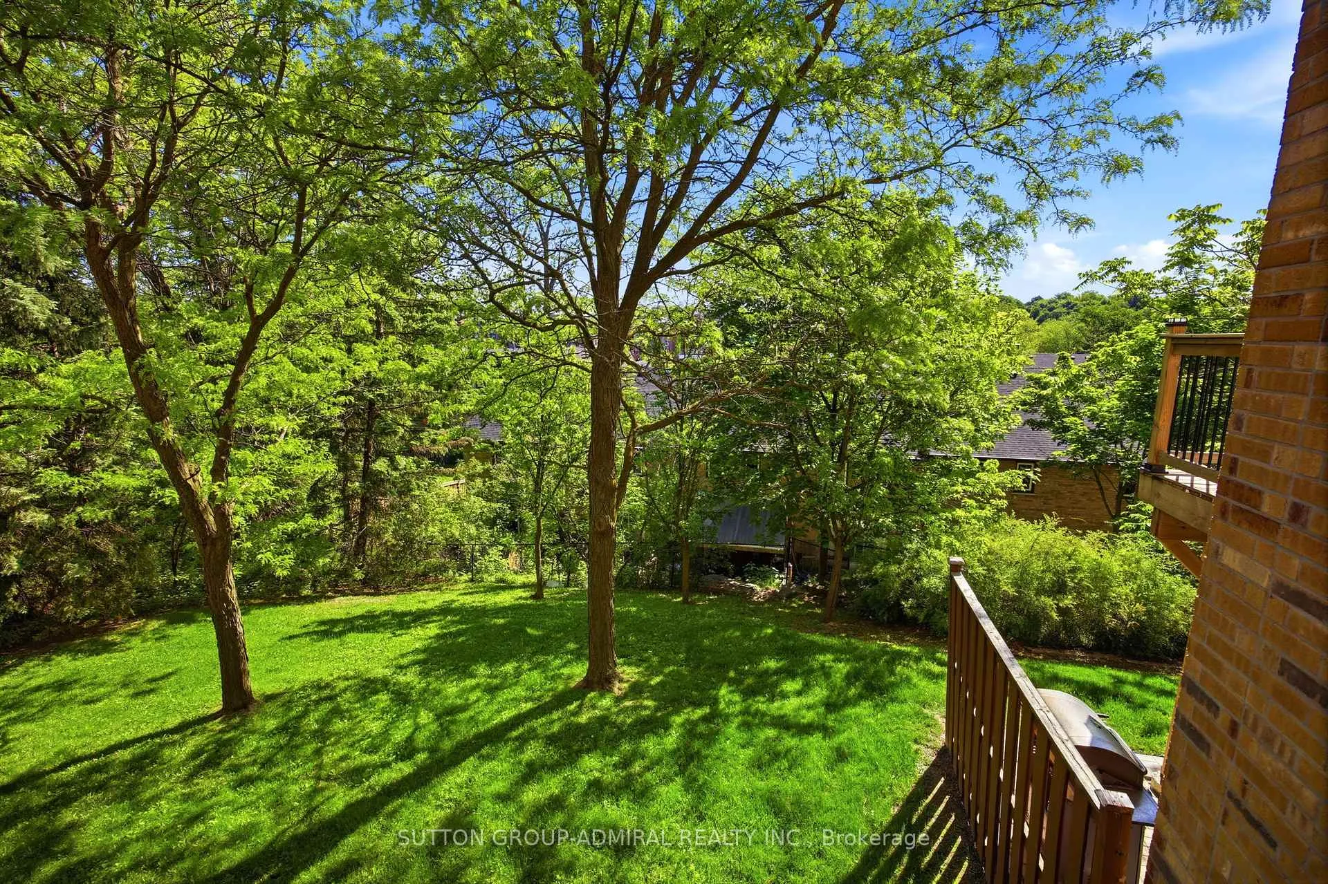 Photo 12 of 37 Old Firehall Lane, Vaughan, West Woodbridge — HOMEH