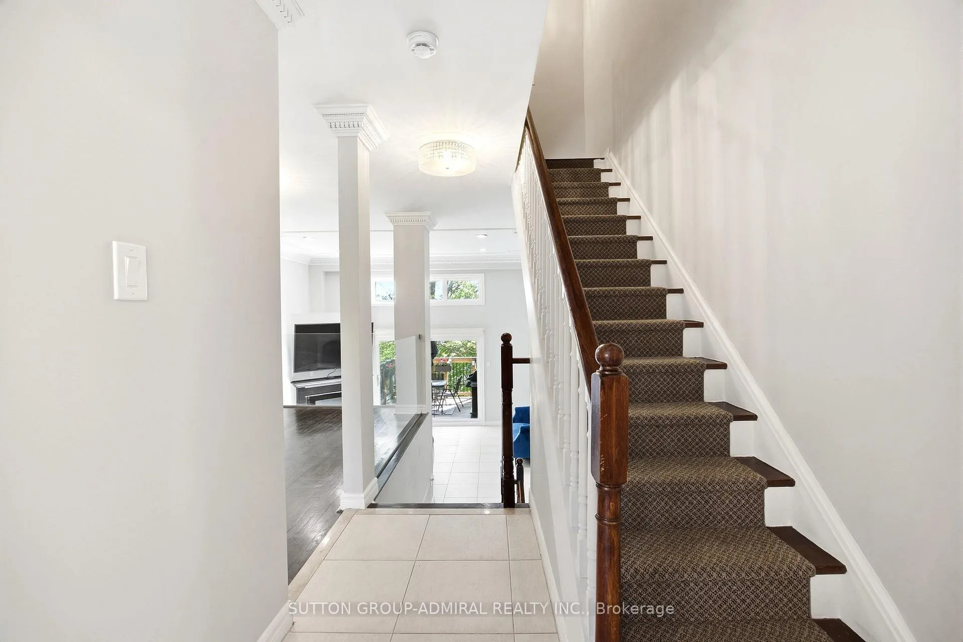 Photo 20 of 37 Old Firehall Lane, Vaughan, West Woodbridge — HOMEH