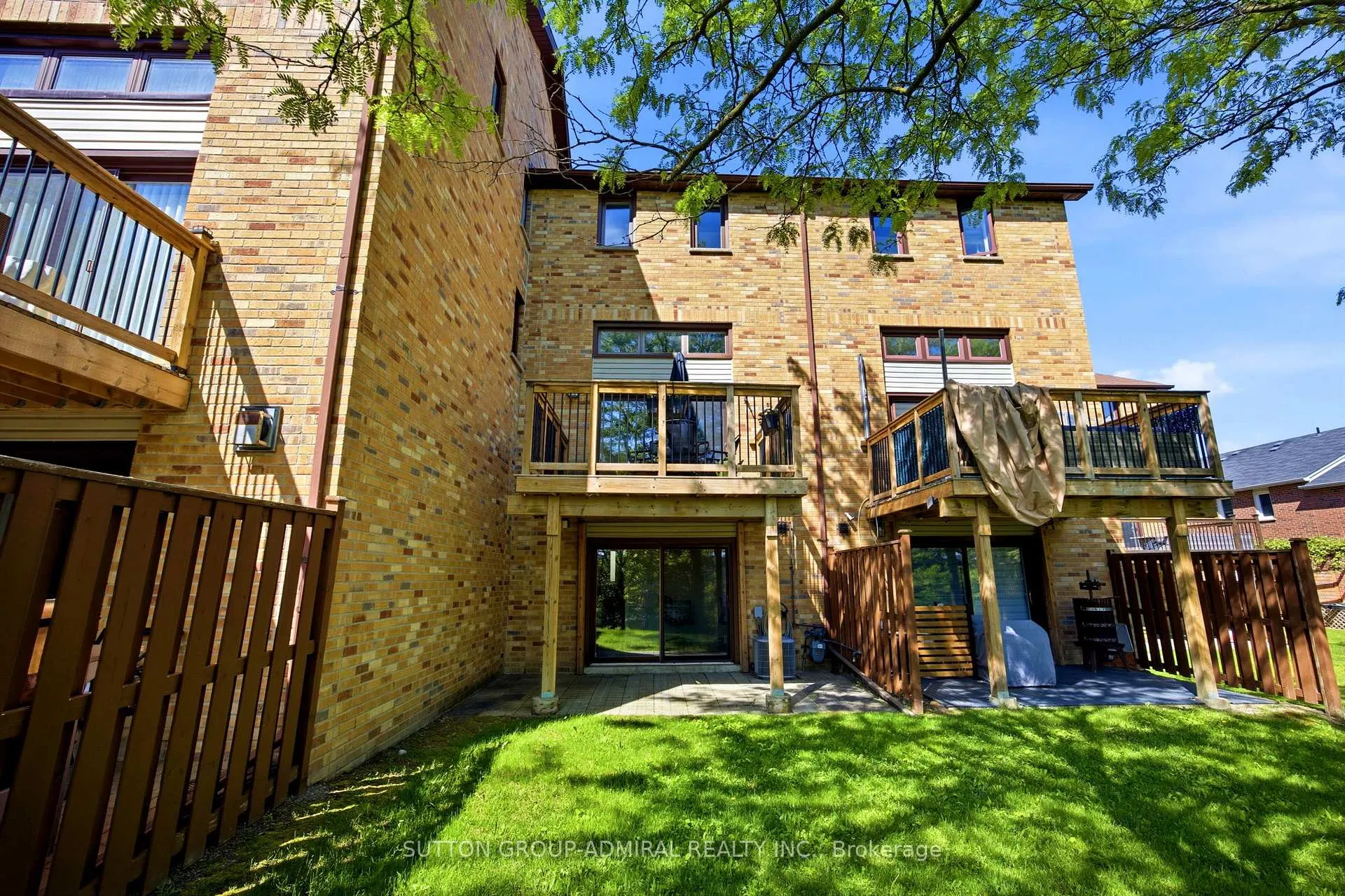 Photo 28 of 37 Old Firehall Lane, Vaughan, West Woodbridge — HOMEH