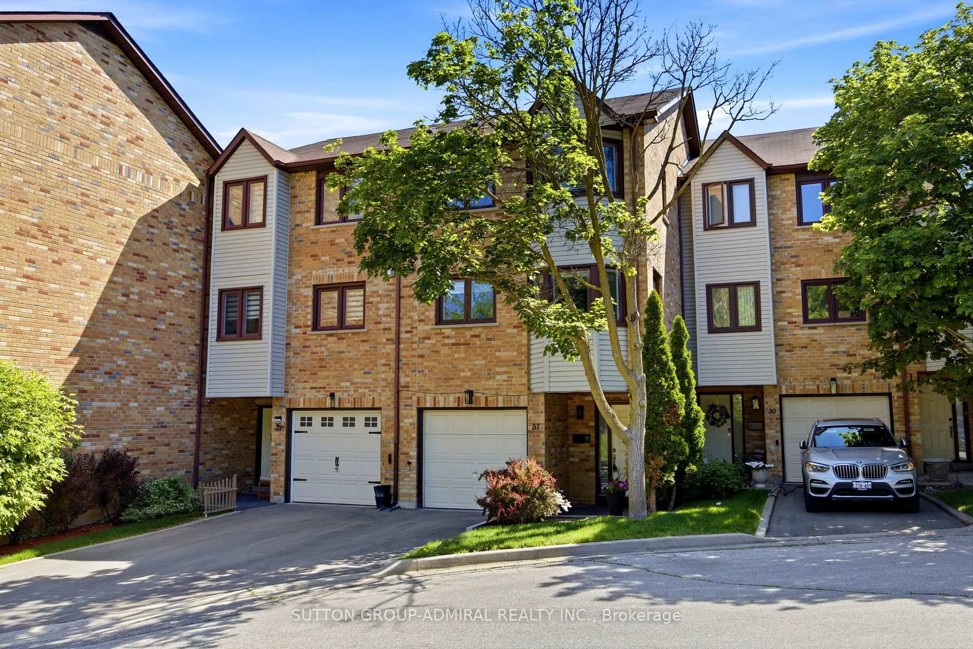 Photo 29 of 37 Old Firehall Lane, Vaughan, West Woodbridge — HOMEH