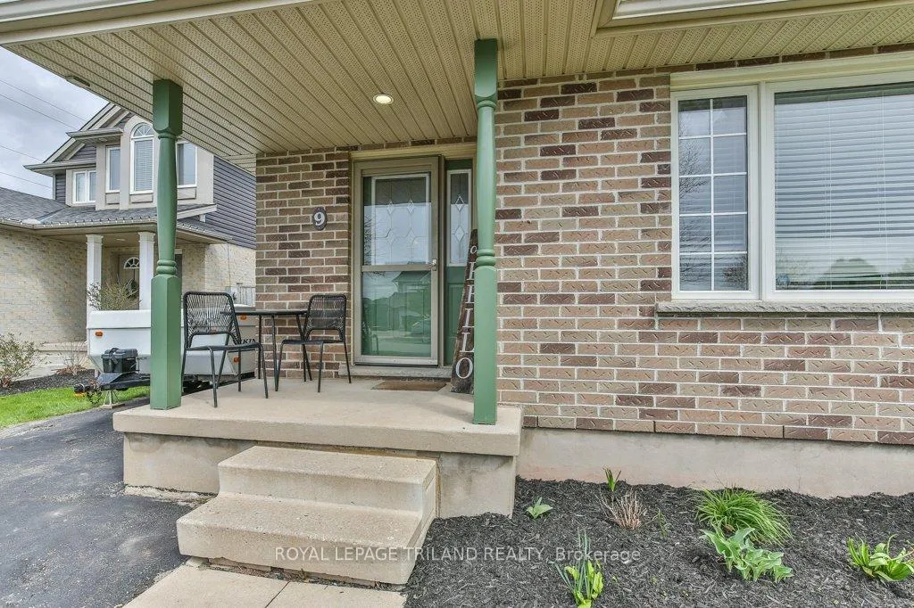 Photo 7 of 9 Brookside Drive, St. Thomas — HOMEH