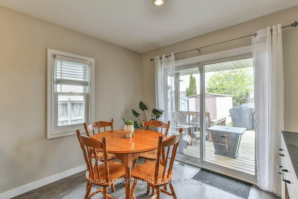 Photo 17 of 9 Brookside Drive, St. Thomas — HOMEH