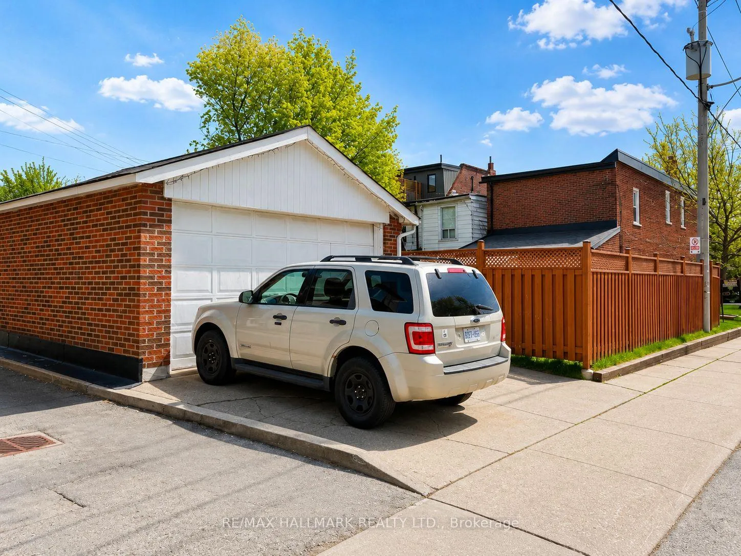 Photo 25 of 100 Ascot Avenue, Toronto, Corso Italia-Davenport — HOMEH
