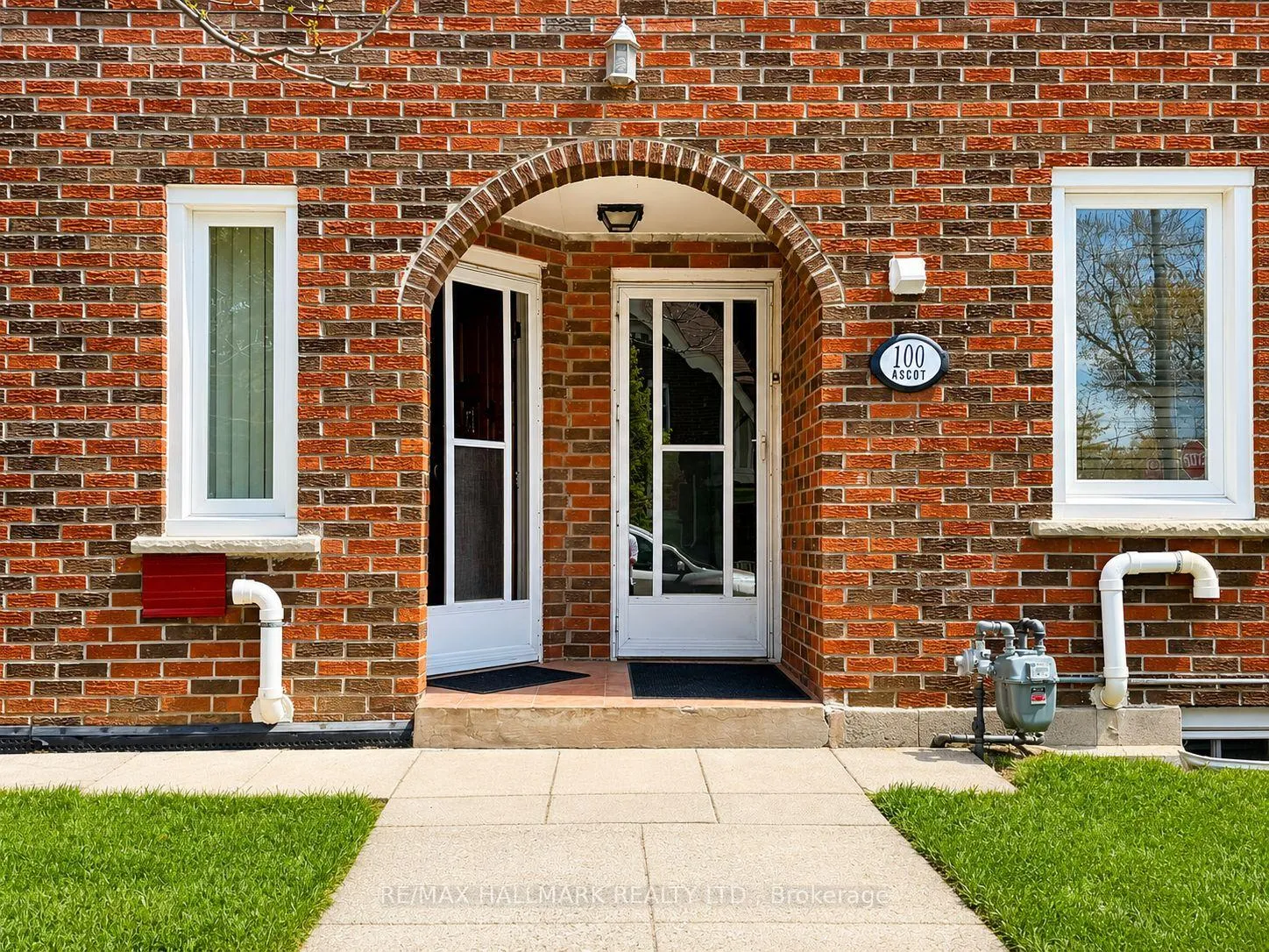 Photo 31 of 100 Ascot Avenue, Toronto, Corso Italia-Davenport — HOMEH