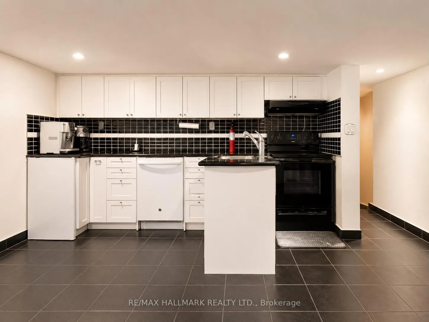 Photo 39 of 100 Ascot Avenue, Toronto, Corso Italia-Davenport — HOMEH