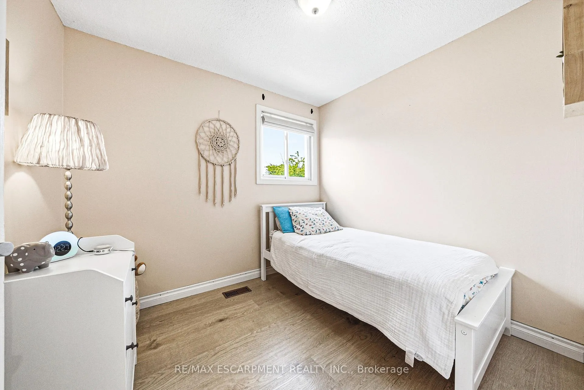 Photo 18 of 76 Boston Crescent, Hamilton, Berrisfield — HOMEH