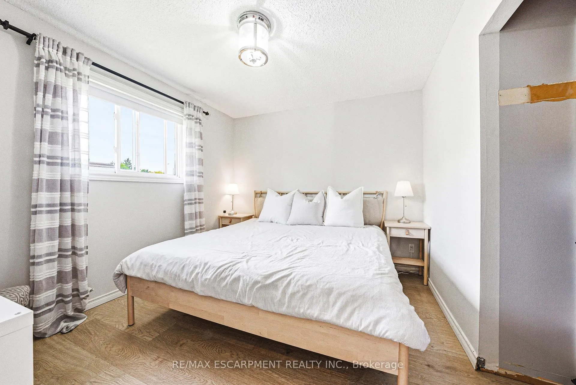 Photo 23 of 76 Boston Crescent, Hamilton, Berrisfield — HOMEH