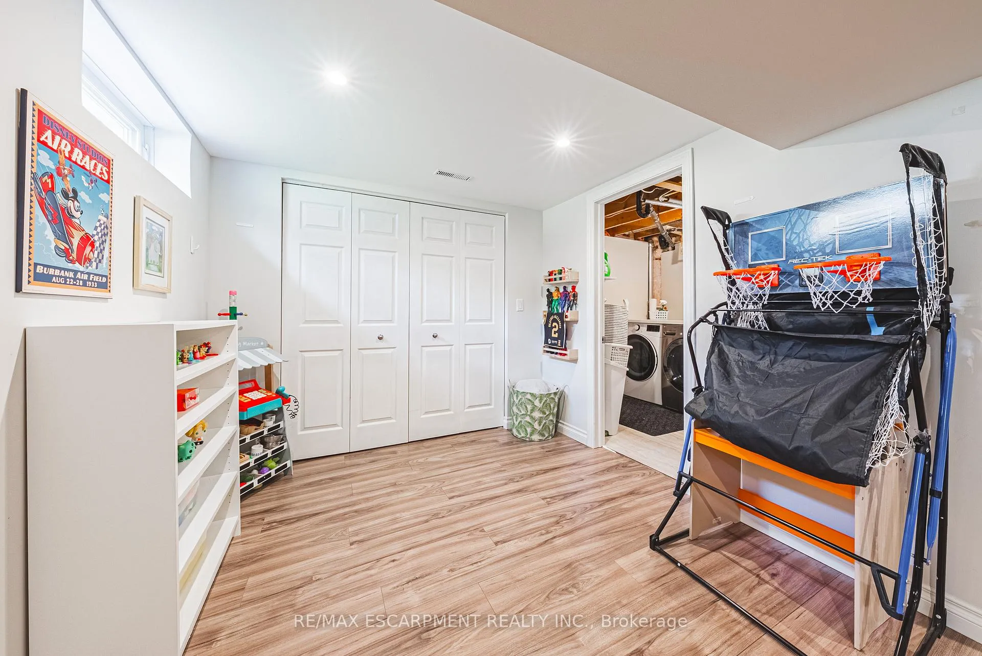 Photo 32 of 76 Boston Crescent, Hamilton, Berrisfield — HOMEH