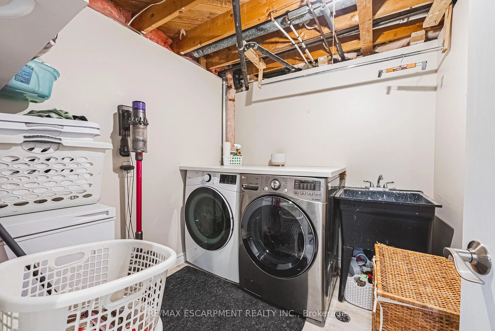 Photo 33 of 76 Boston Crescent, Hamilton, Berrisfield — HOMEH