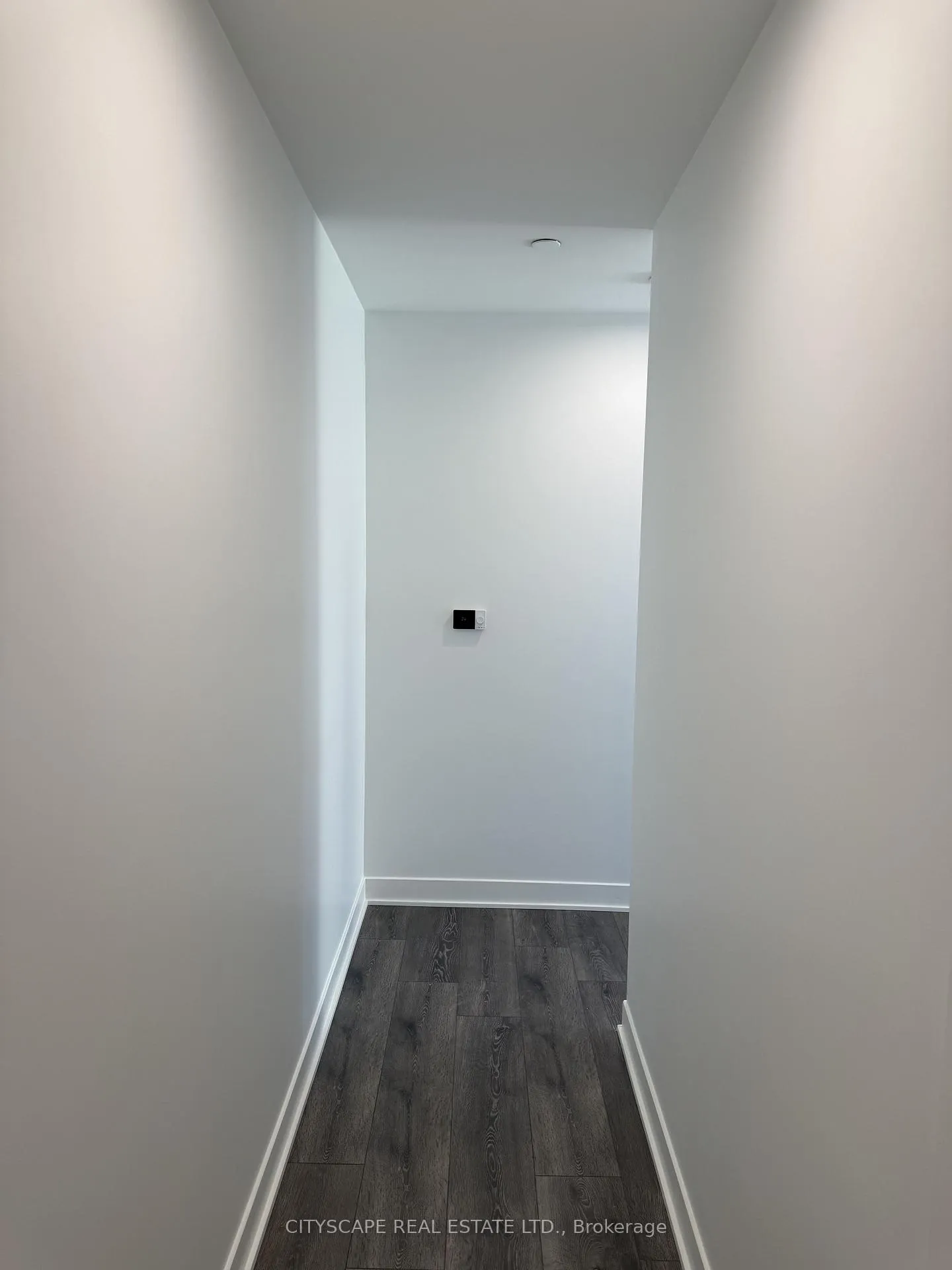 Photo 16 of Unit 820, 6 Flavelle Trail, Vaughan, Steeles West Industrial — HOMEH