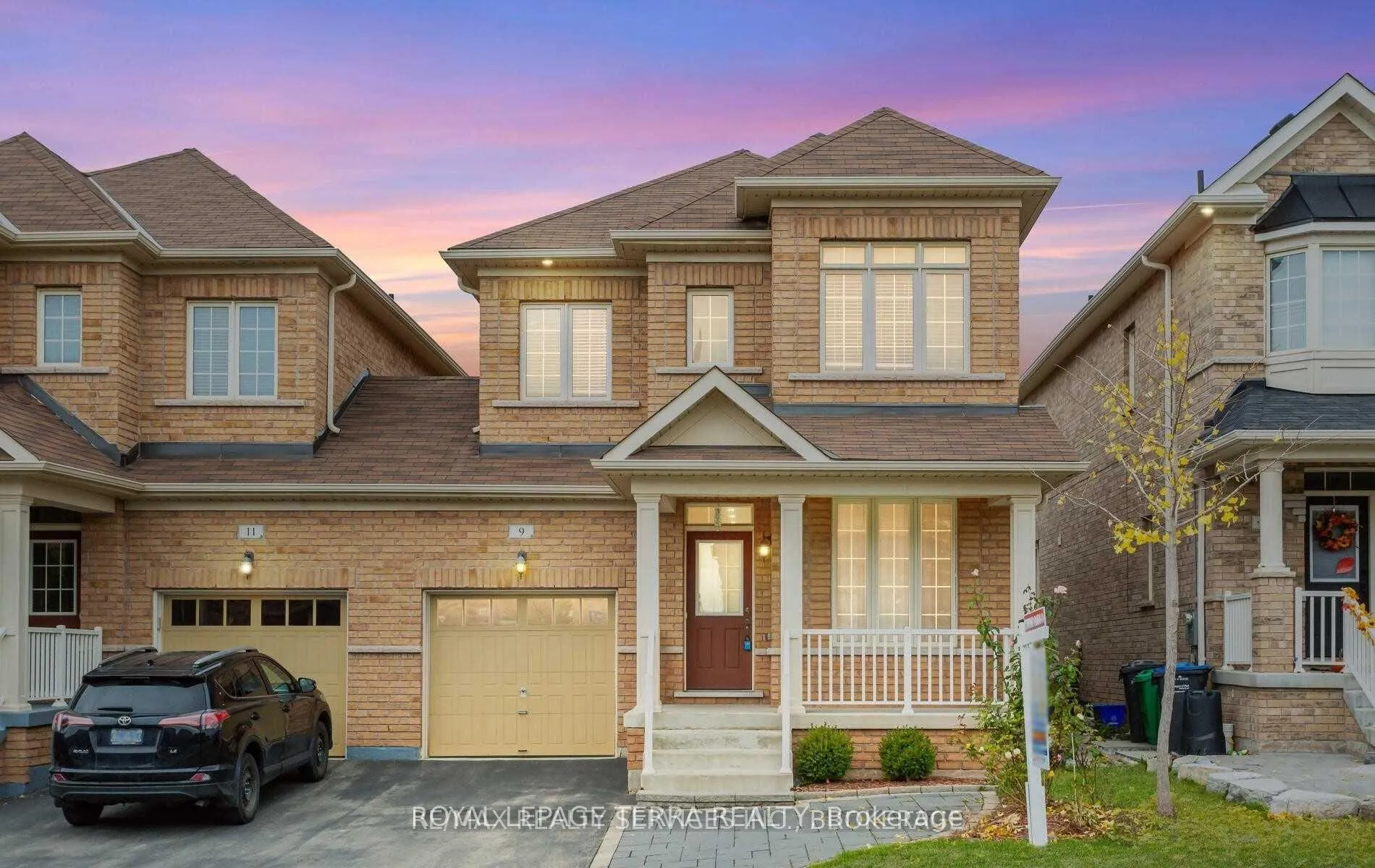 Photo 1 of 9 Chesterwood Crescent, Brampton, Credit Valley — HOMEH