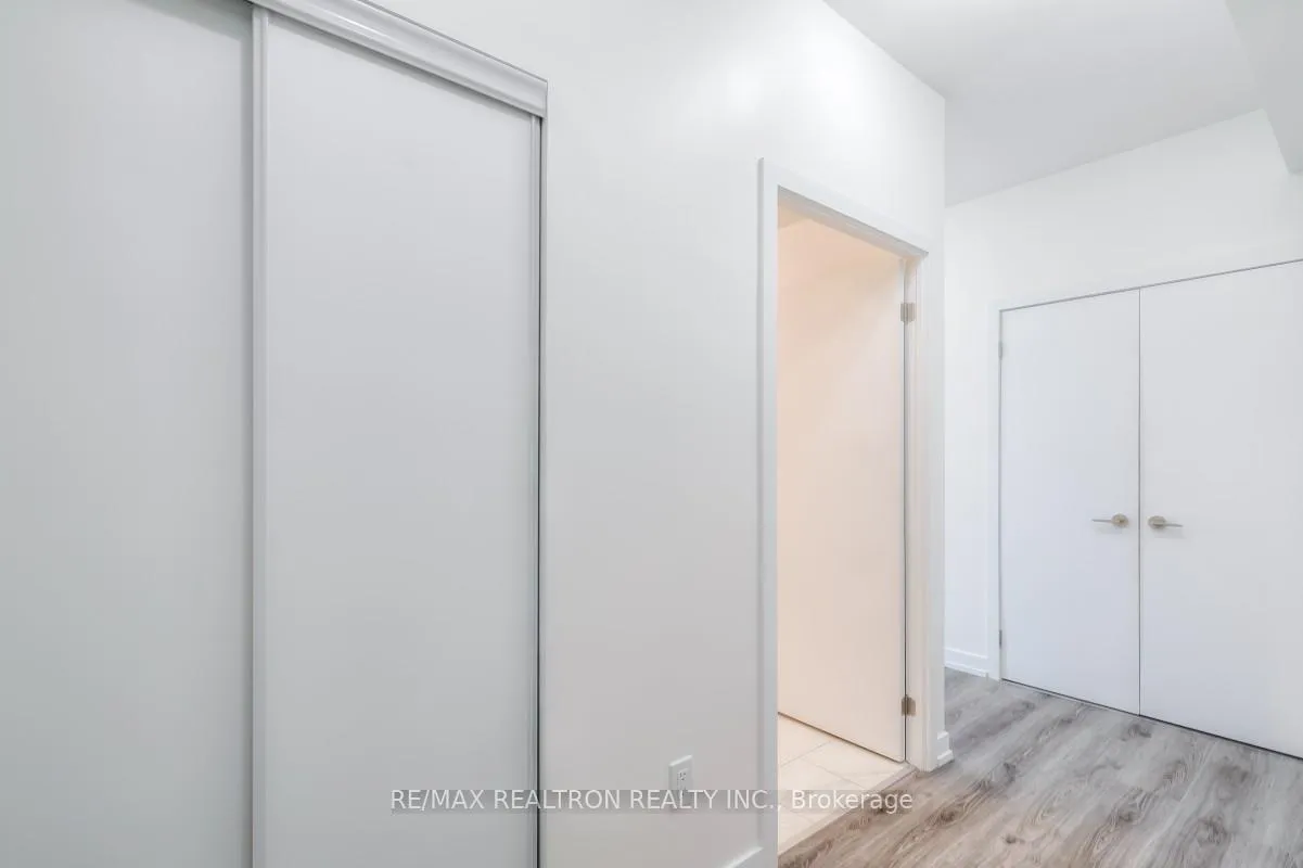 Photo 4 of Unit 305, 1480 Bayly Street, Pickering, Bay Ridges — HOMEH