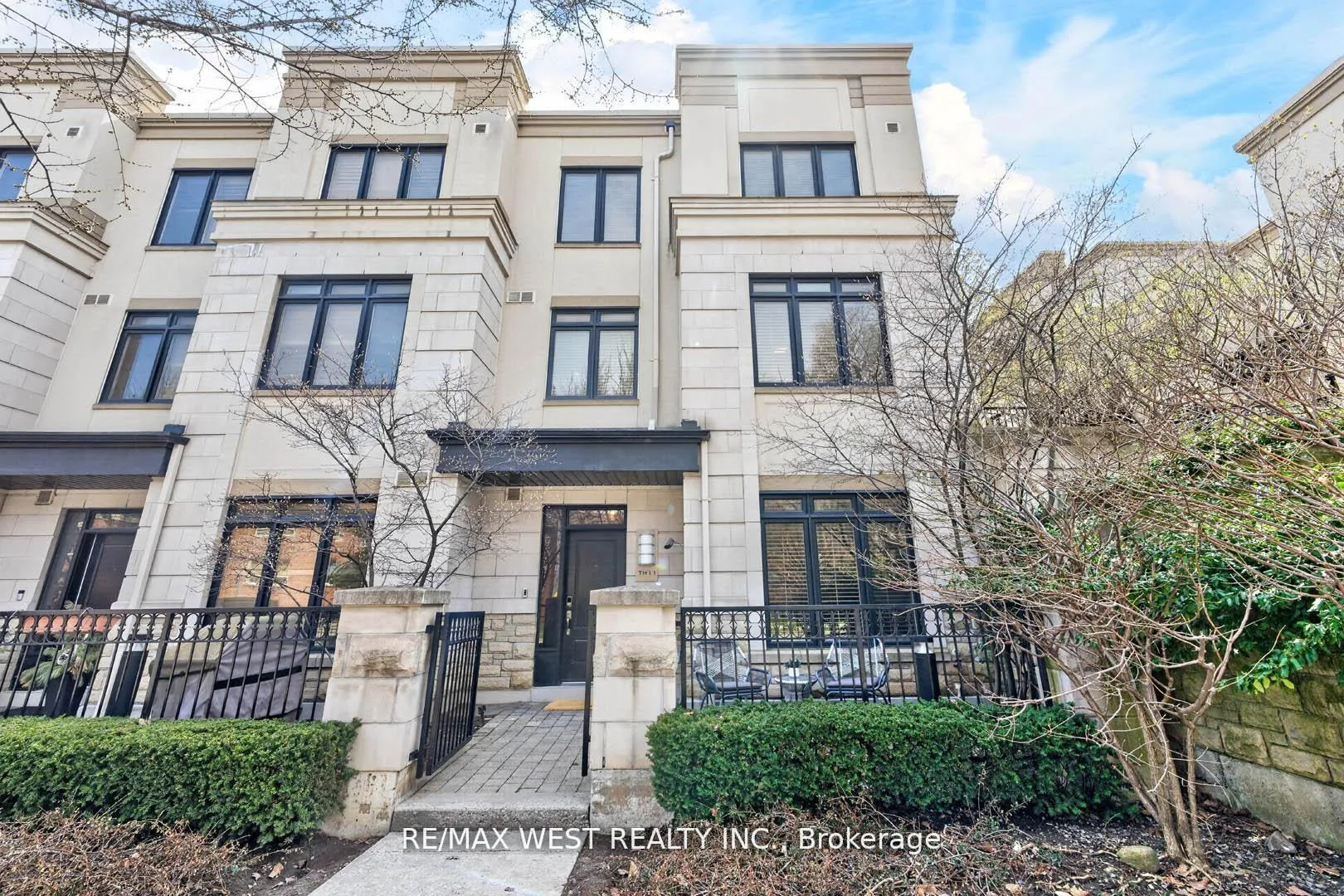 Photo 1 of Unit TH 11, 7 Oakburn Crescent, North York, Willowdale East — HOMEH