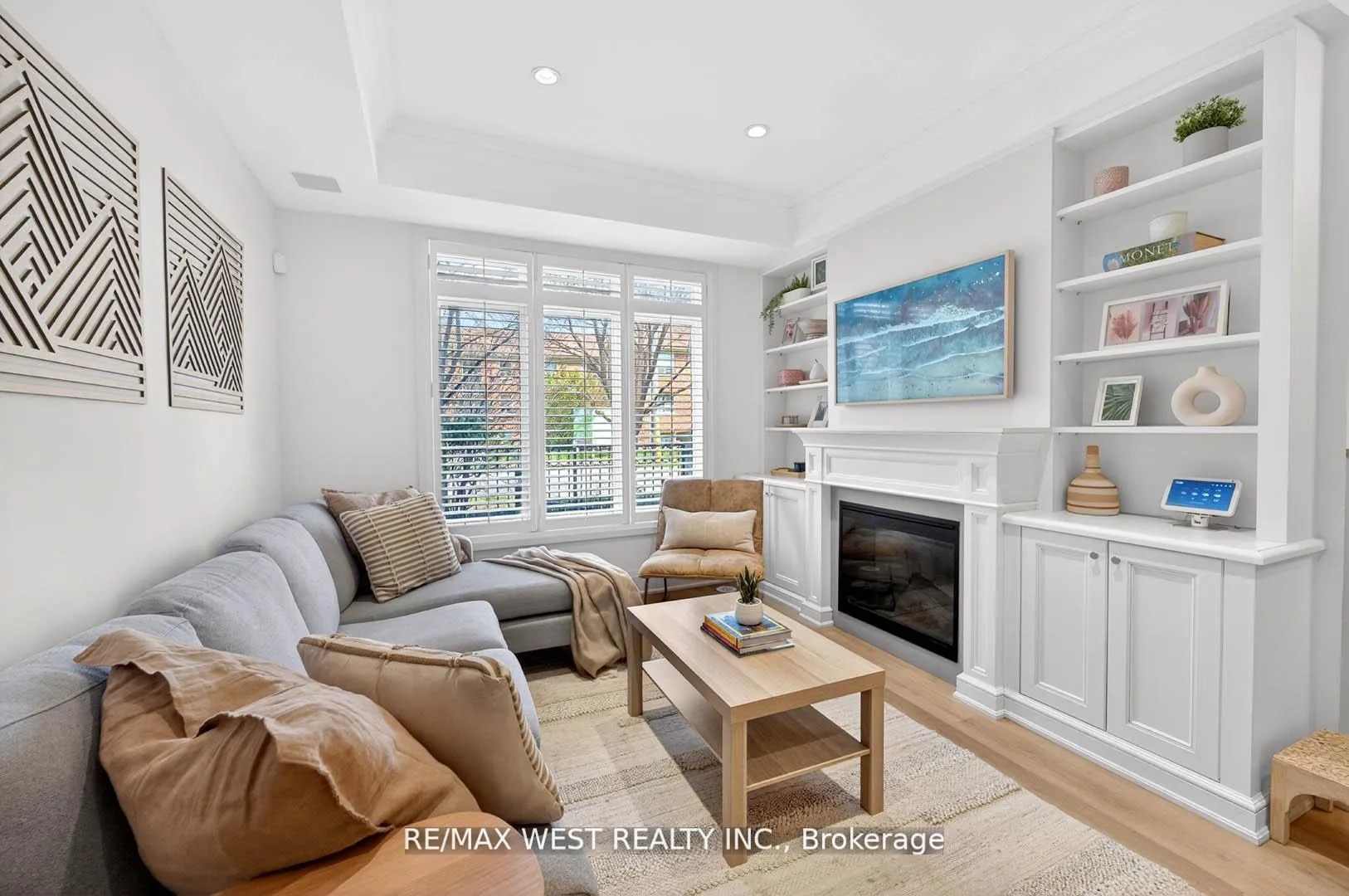Photo 9 of Unit TH 11, 7 Oakburn Crescent, North York, Willowdale East — HOMEH