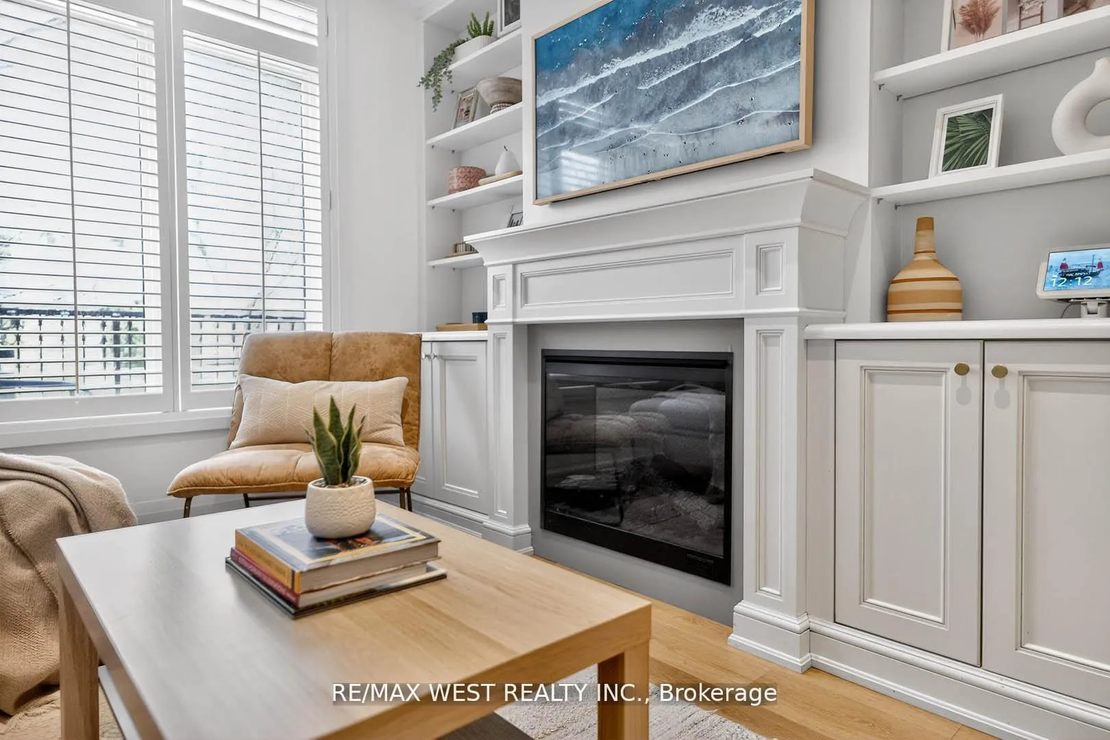 Photo 10 of Unit TH 11, 7 Oakburn Crescent, North York, Willowdale East — HOMEH