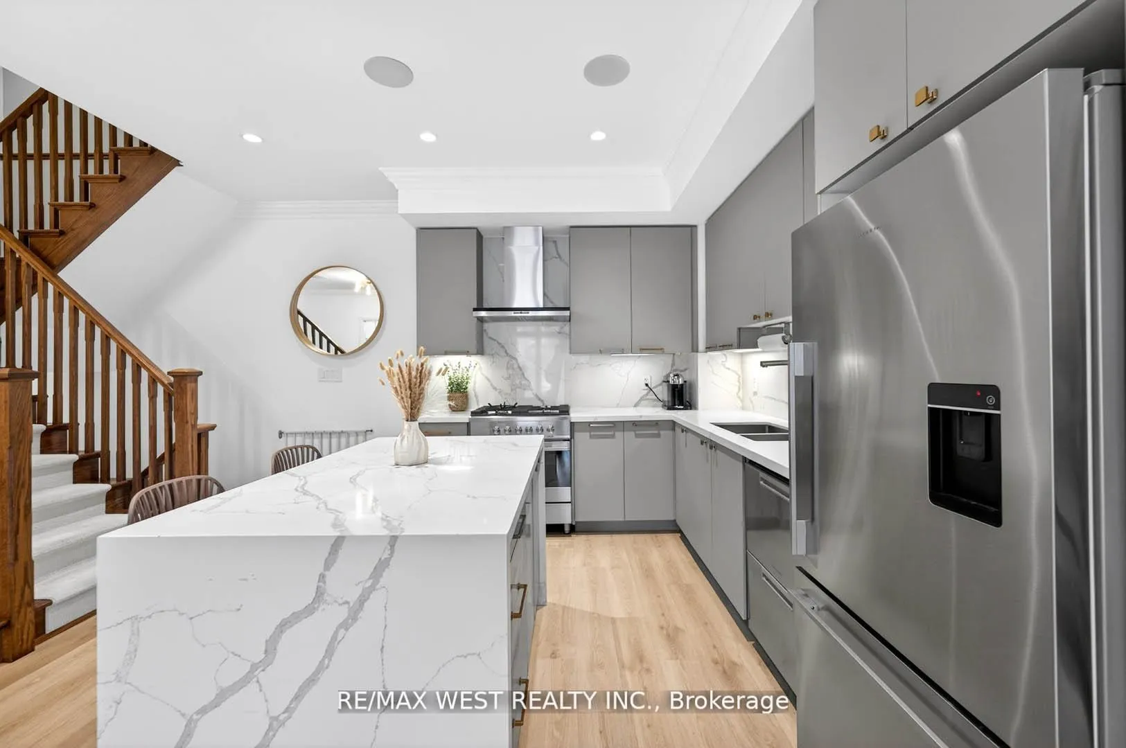 Photo 16 of Unit TH 11, 7 Oakburn Crescent, North York, Willowdale East — HOMEH