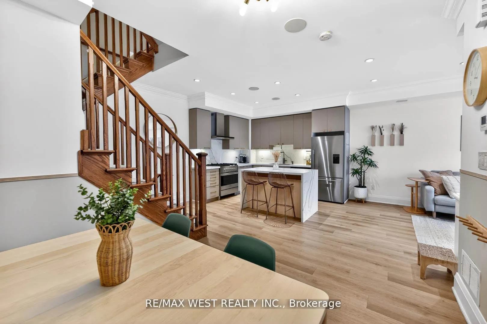Photo 20 of Unit TH 11, 7 Oakburn Crescent, North York, Willowdale East — HOMEH