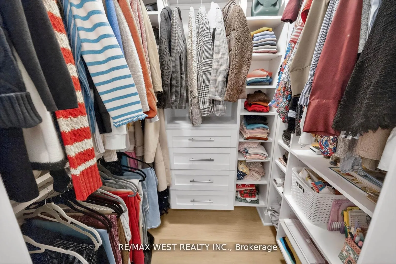 Photo 31 of Unit TH 11, 7 Oakburn Crescent, North York, Willowdale East — HOMEH