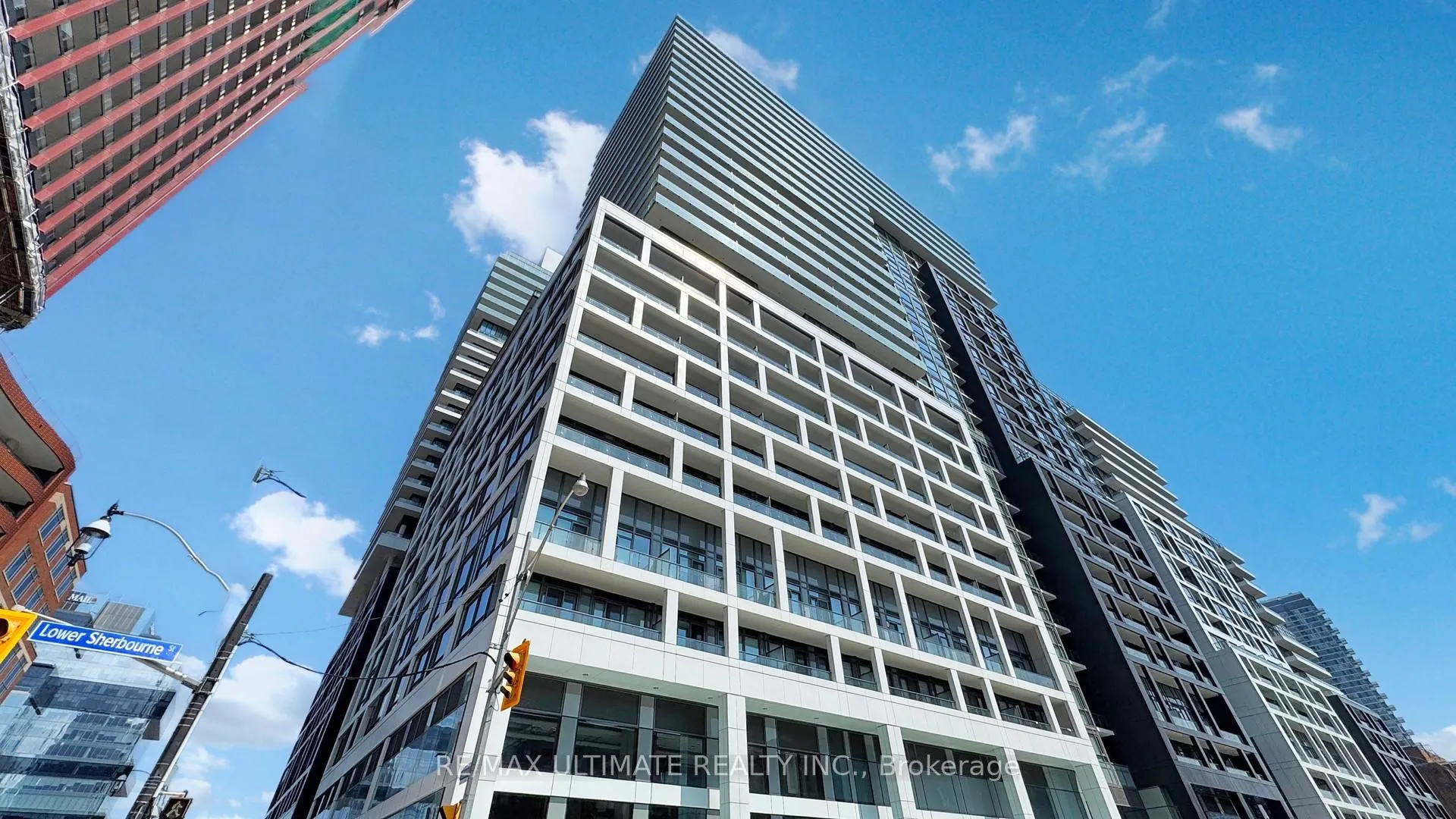 Front of Unit 1740, 135 Lower Sherbourne Street