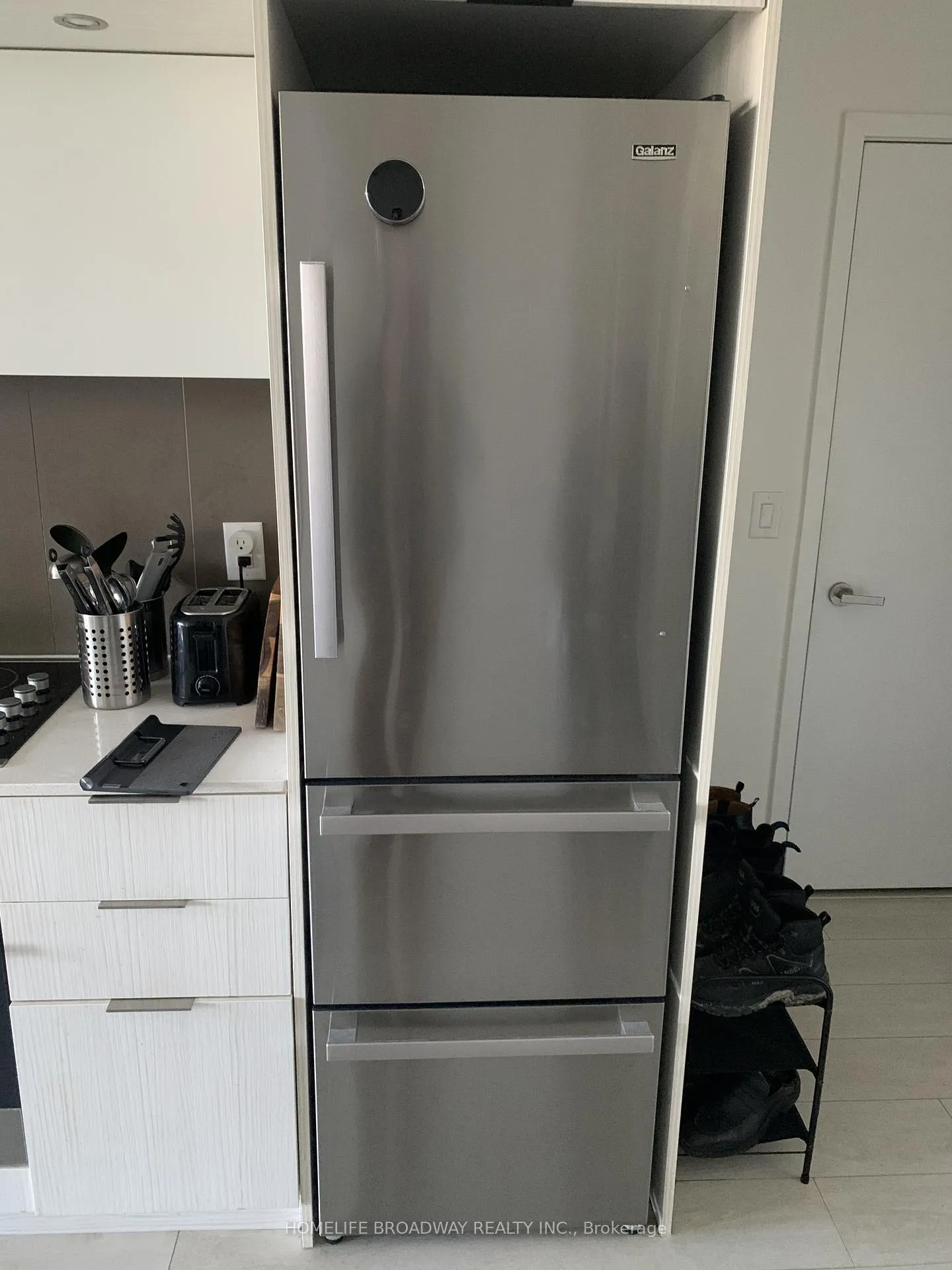 Photo 5 of Unit 528, 170 Sumach Street, Toronto, Regent Park — HOMEH