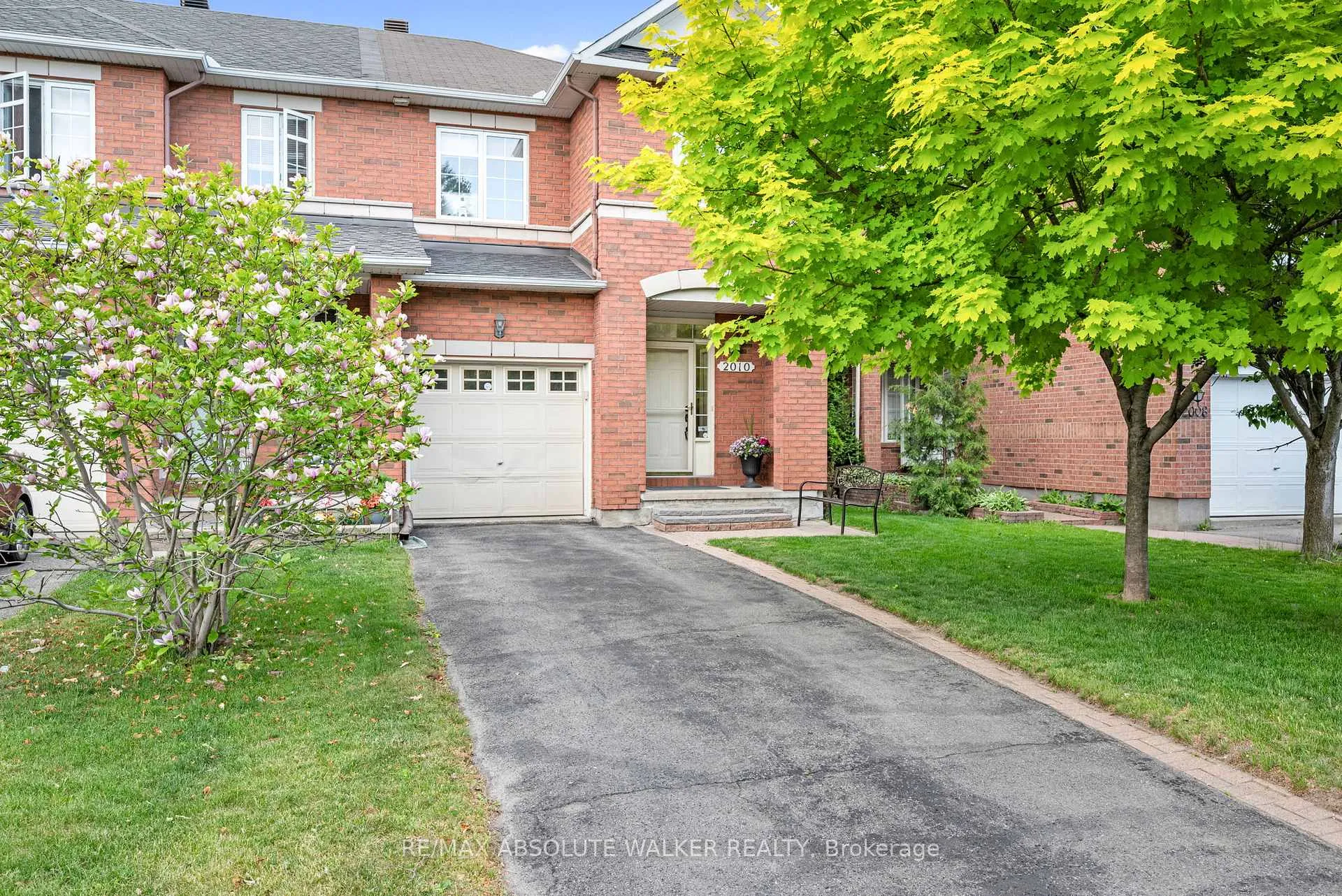Photo 1 of 2010 Bergamot Circle, Ottawa, Springridge/East Village — HOMEH