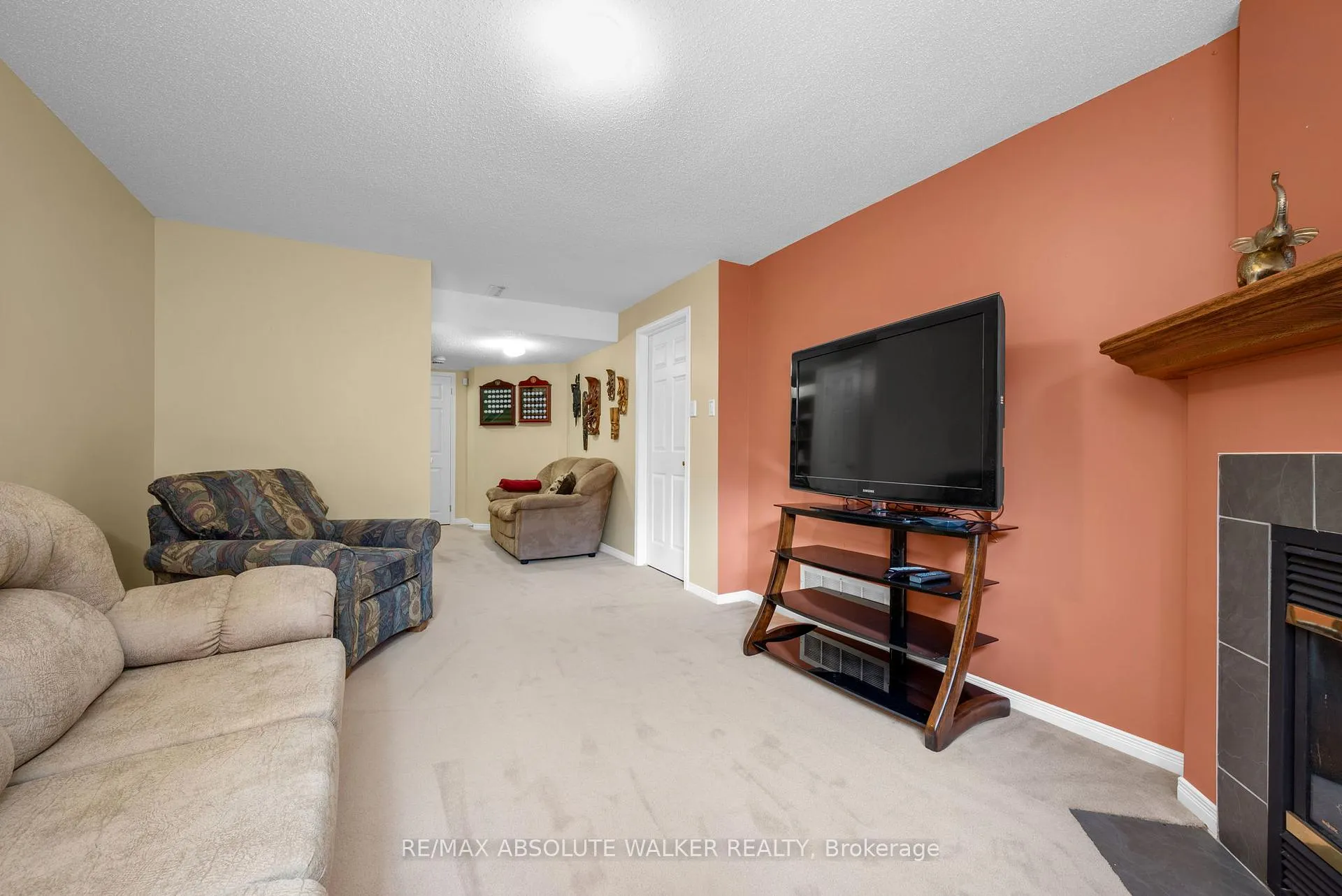 Photo 26 of 2010 Bergamot Circle, Ottawa, Springridge/East Village — HOMEH