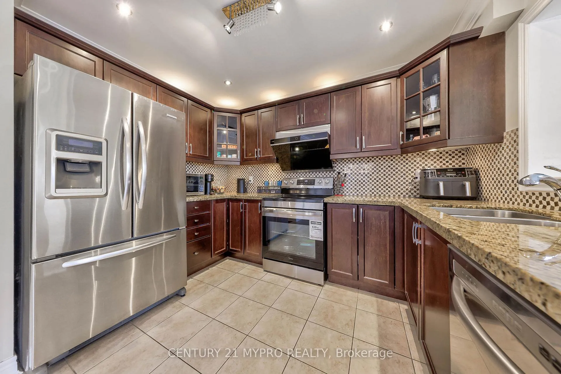 Photo 12 of 270 Duncan Lane, Milton, Scott — HOMEH