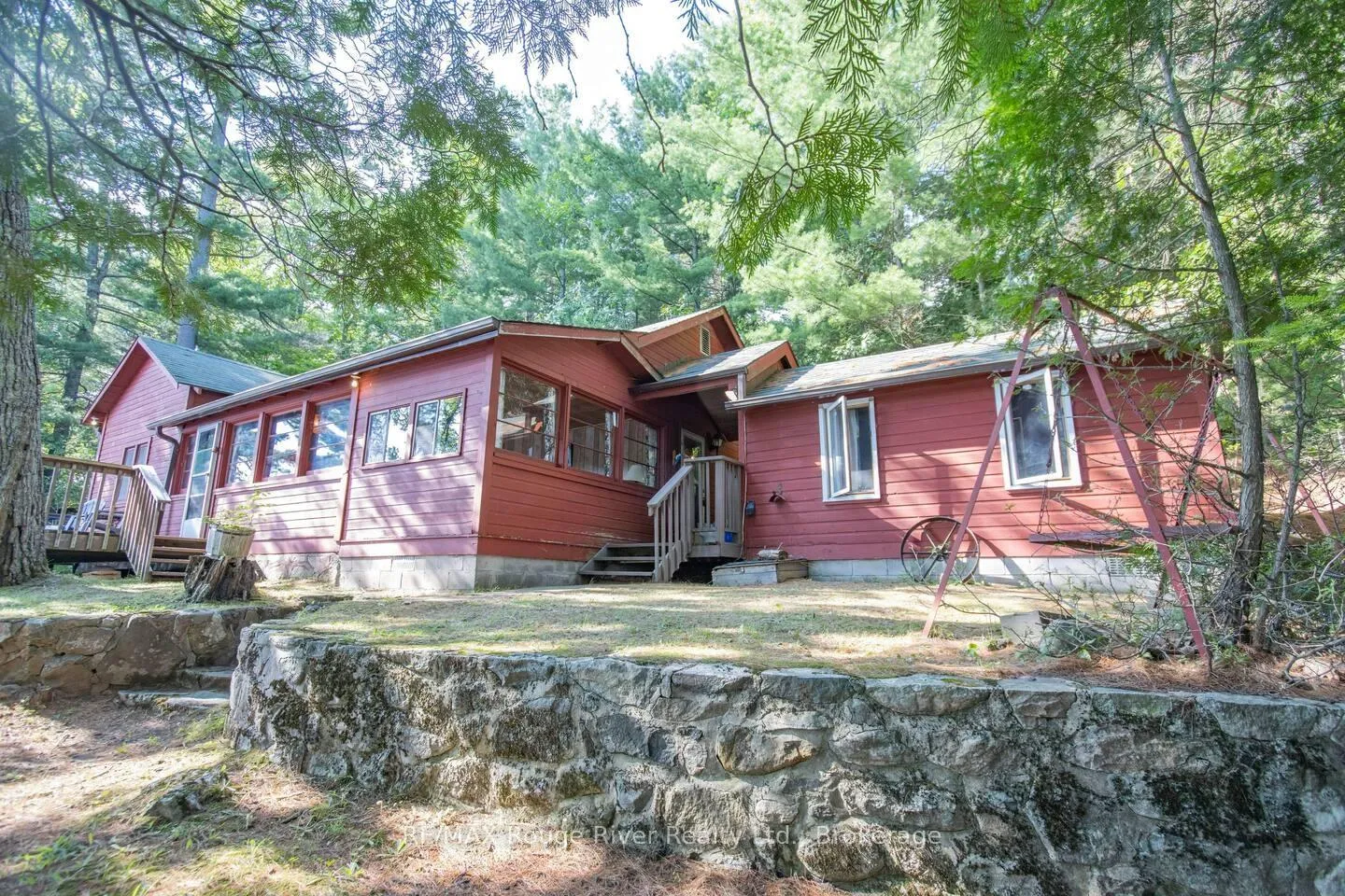 Photo 1 of 1246 Sugar Bush Lane, Minden Hills, Minden — HOMEH