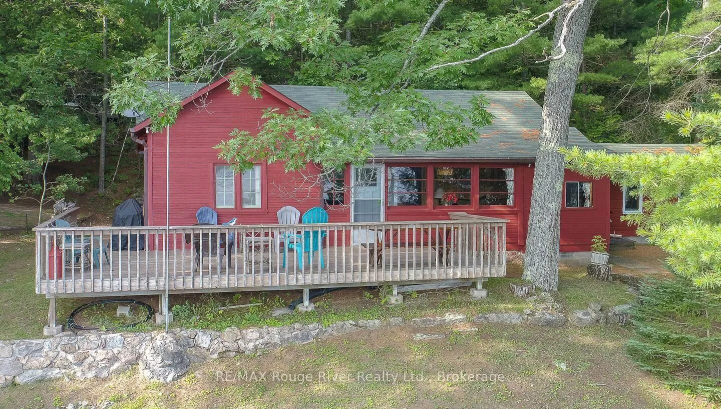 Photo 2 of 1246 Sugar Bush Lane, Minden Hills, Minden — HOMEH