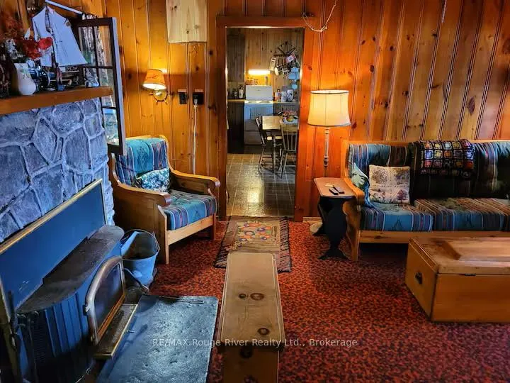Photo 10 of 1246 Sugar Bush Lane, Minden Hills, Minden — HOMEH